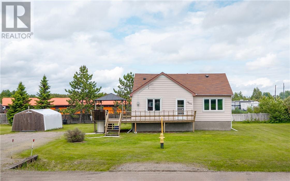 Property at 646 Notre Dame Avenue image 1