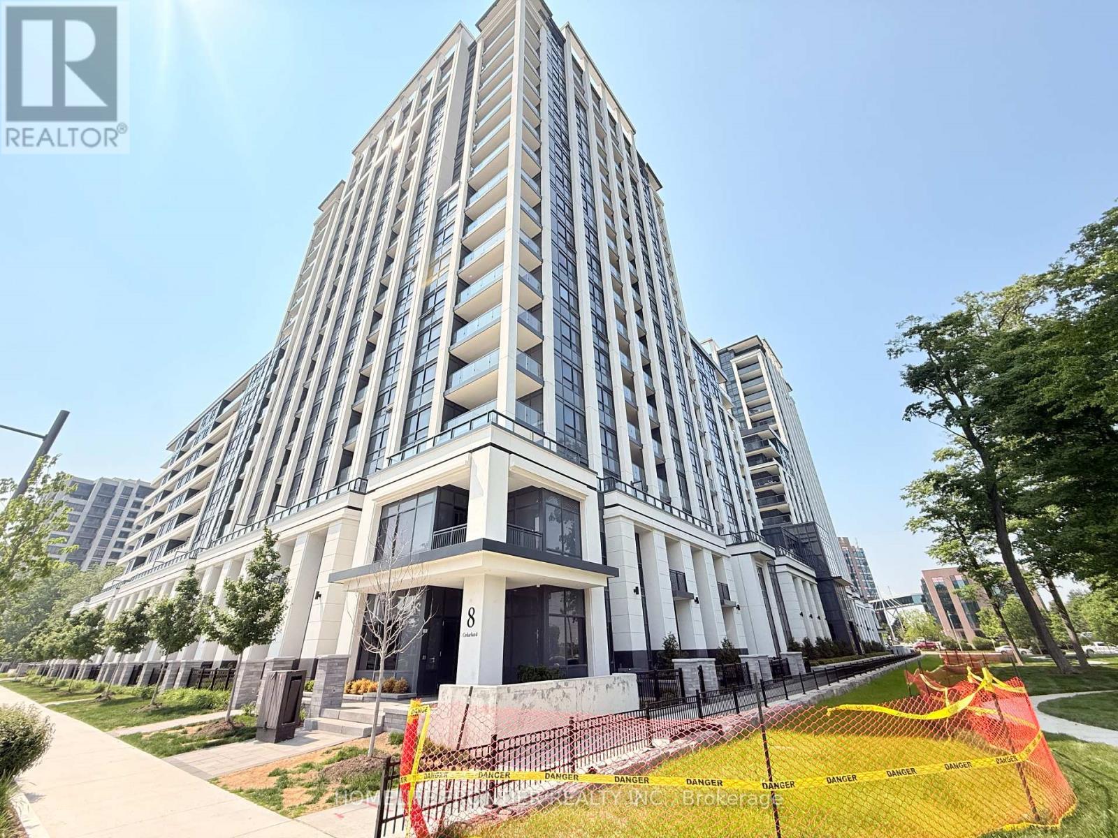 1806 - 8 CEDARLAND DRIVE, Markham, Ontario
