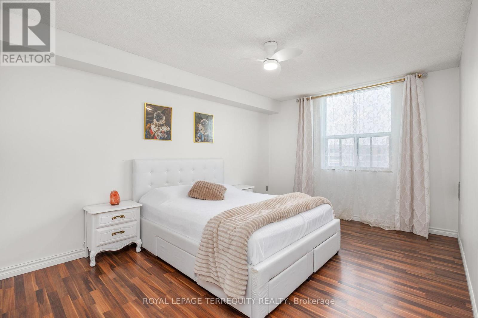 1006 - 966 Inverhouse Drive, Mississauga (Clarkson), Ontario  L5J 4B6 - Photo 12 - W12212452