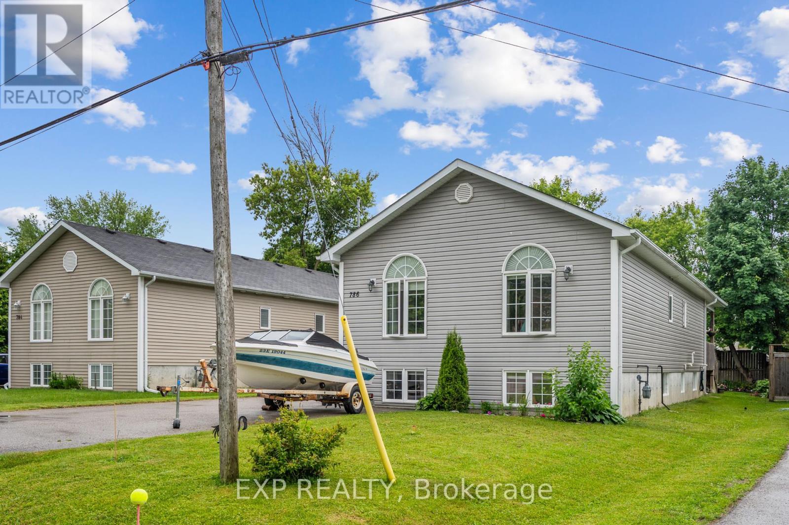786 Churchill Lane, Georgina (Historic Lakeshore Communities), Ontario  L0E 1S0 - Photo 5 - N12214915