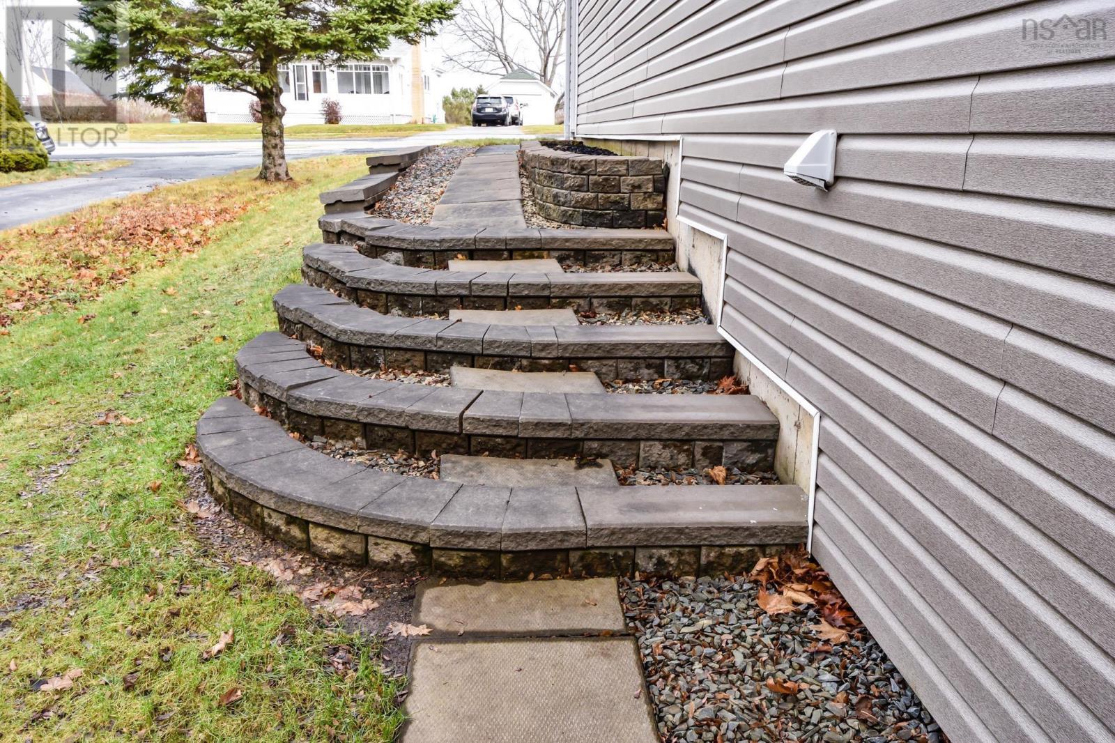 107 Dufferin Street, Lunenburg, Nova Scotia  B0J 2C0 - Photo 39 - 202505696