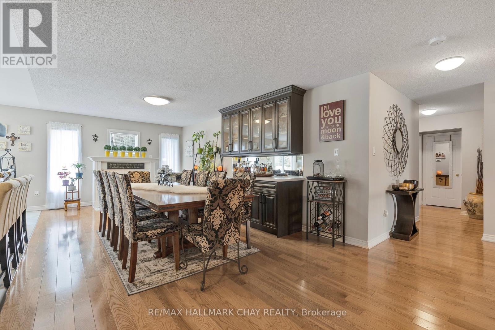 68 Bush Crescent, Wasaga Beach, Ontario  L9Z 1N1 - Photo 11 - S12214922