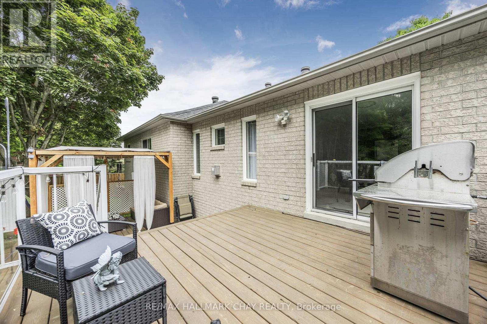 68 Bush Crescent, Wasaga Beach, Ontario  L9Z 1N1 - Photo 41 - S12214922