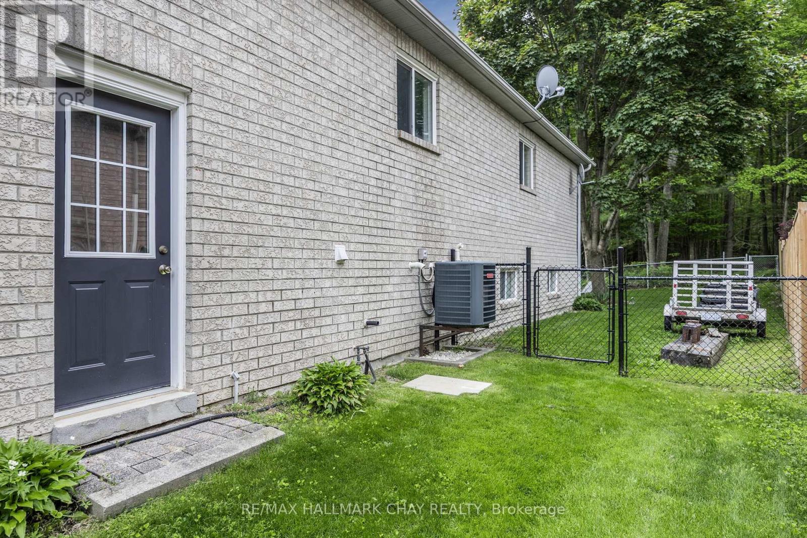 68 Bush Crescent, Wasaga Beach, Ontario  L9Z 1N1 - Photo 44 - S12214922