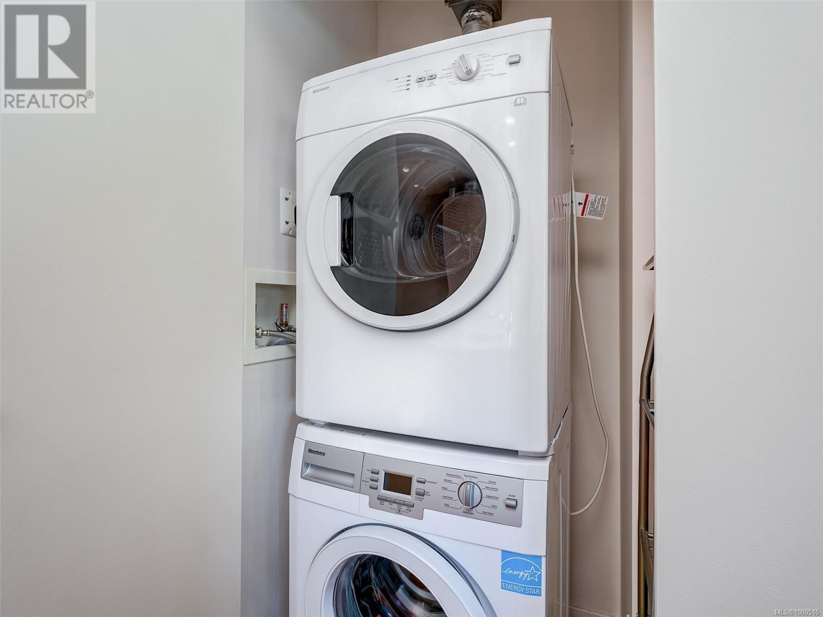 205 68 Songhees Rd, Victoria, British Columbia  V9A 0A3 - Photo 23 - 1000516