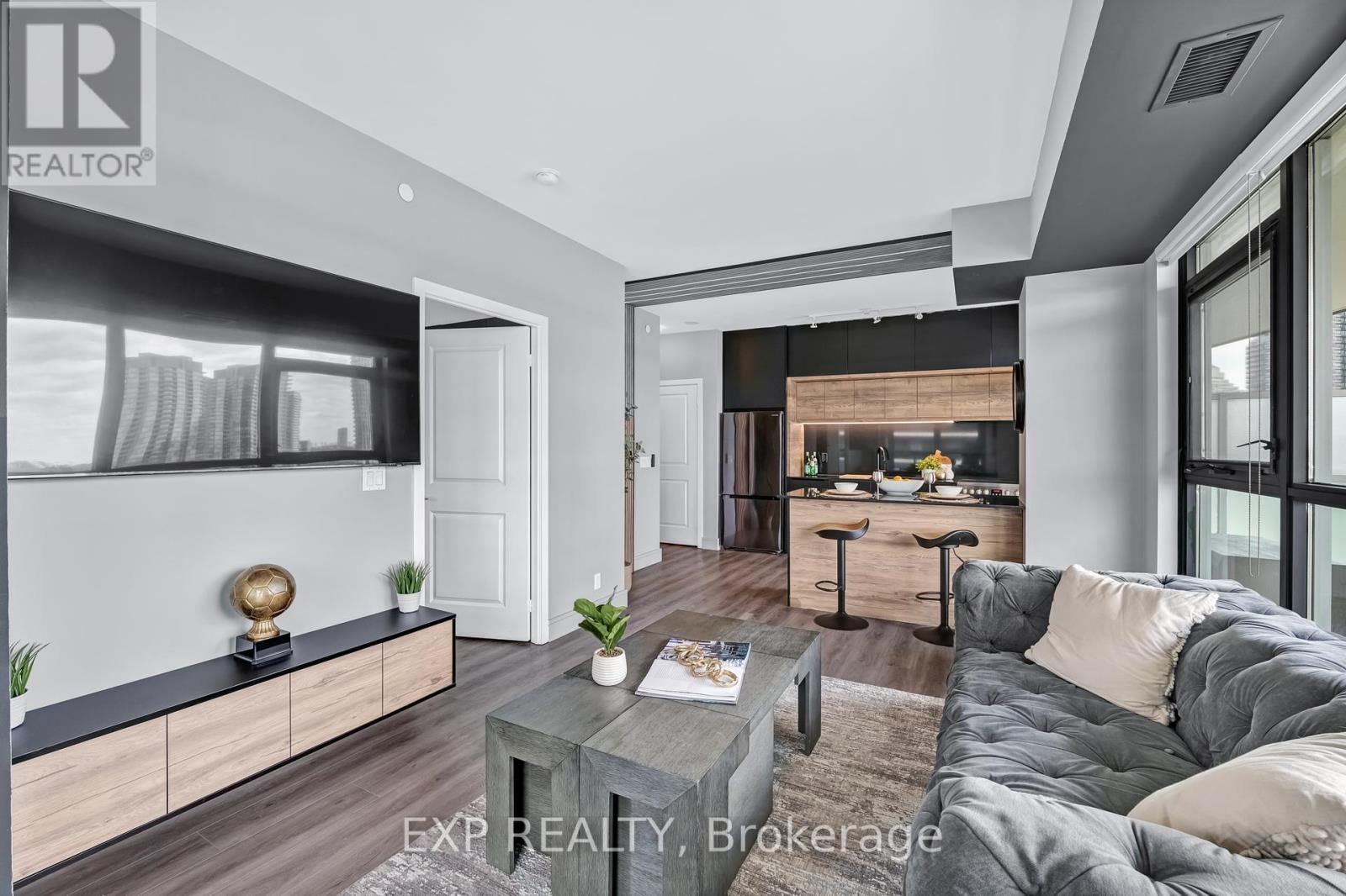 904 - 33 Shore Breeze Drive, Toronto (Mimico), Ontario  M8V 1A1 - Photo 17 - W12214908