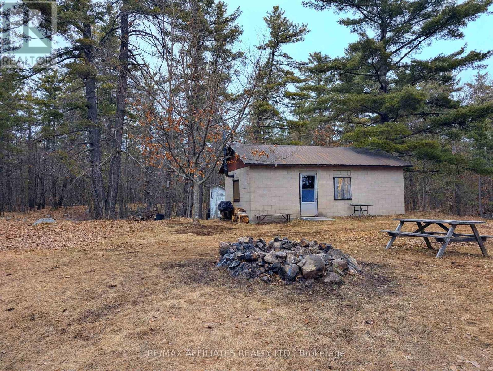 1390 Struthers Road, Frontenac (Frontenac Centre), Ontario  K0H 1T0 - Photo 20 - X12077258