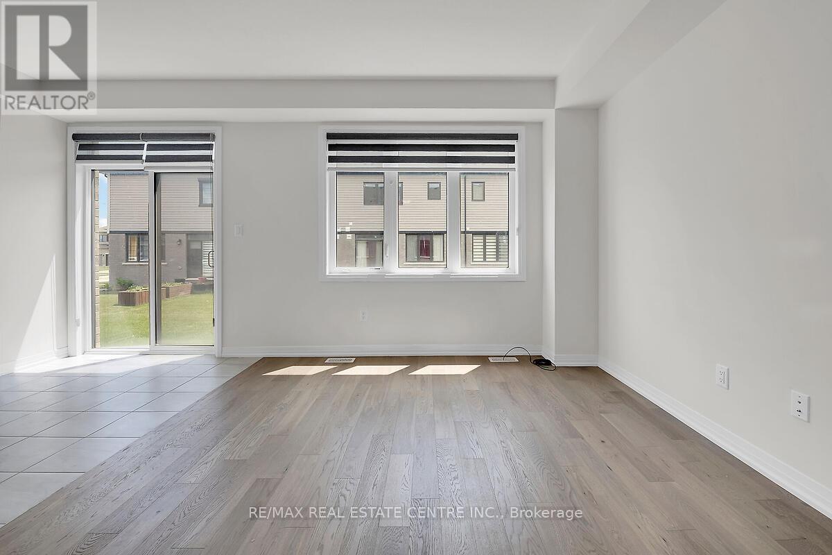101 Selection Heights, Thorold, Ontario  L2V 0N7 - Photo 15 - X12214962