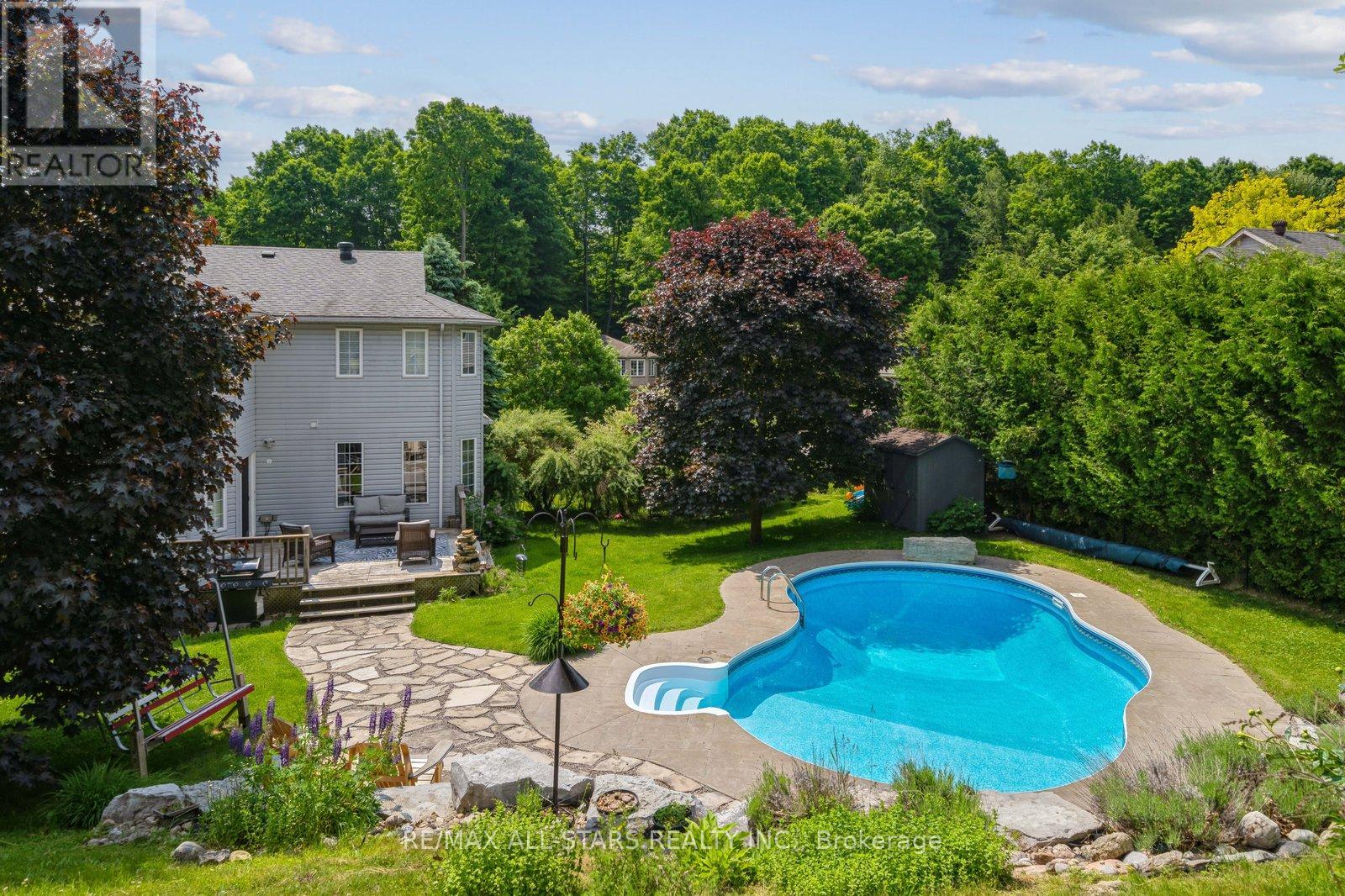 20 Mcfadden Drive, Springwater, Ontario  L0L 1V0 - Photo 40 - S12080873