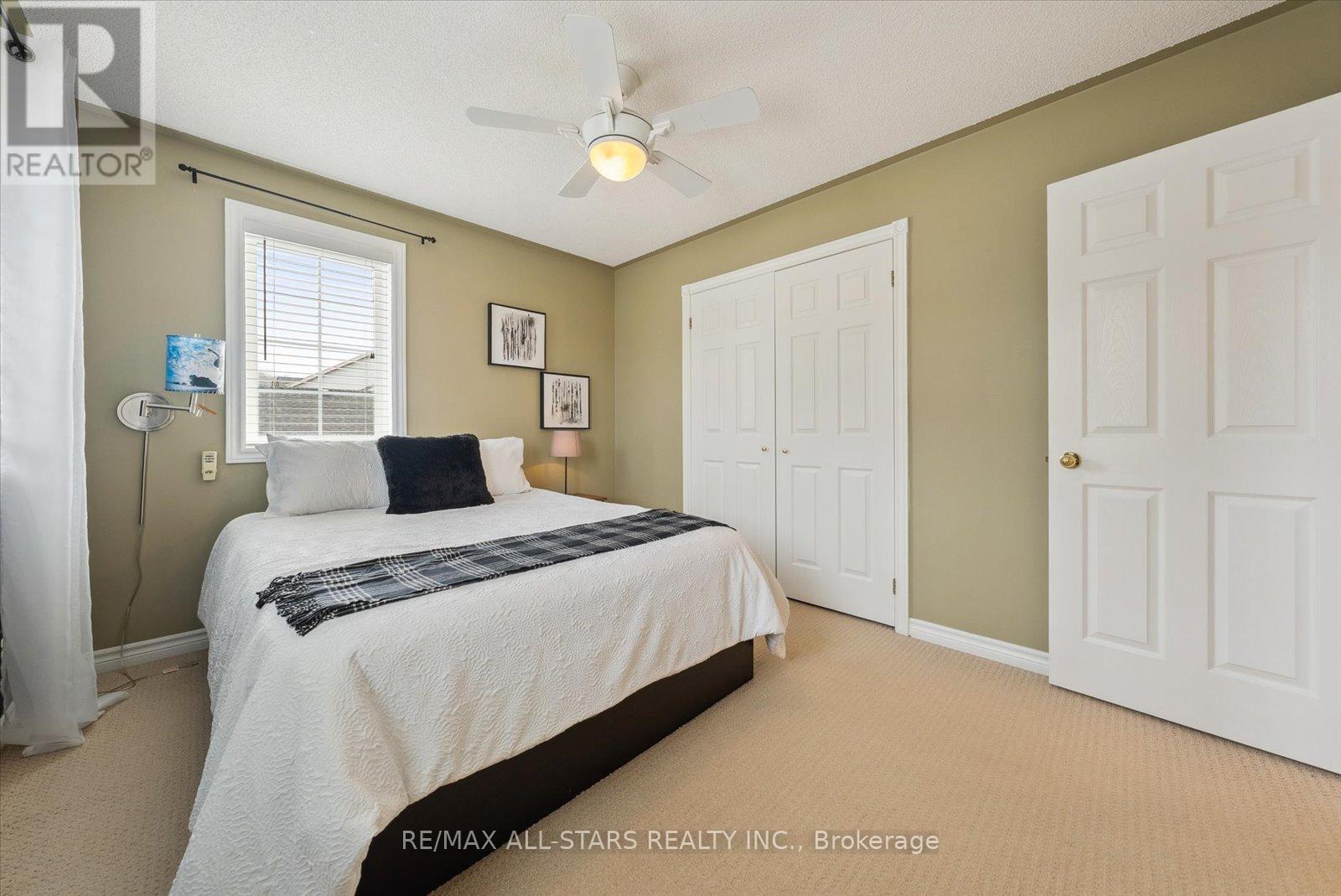 20 Mcfadden Drive, Springwater, Ontario  L0L 1V0 - Photo 29 - S12080873