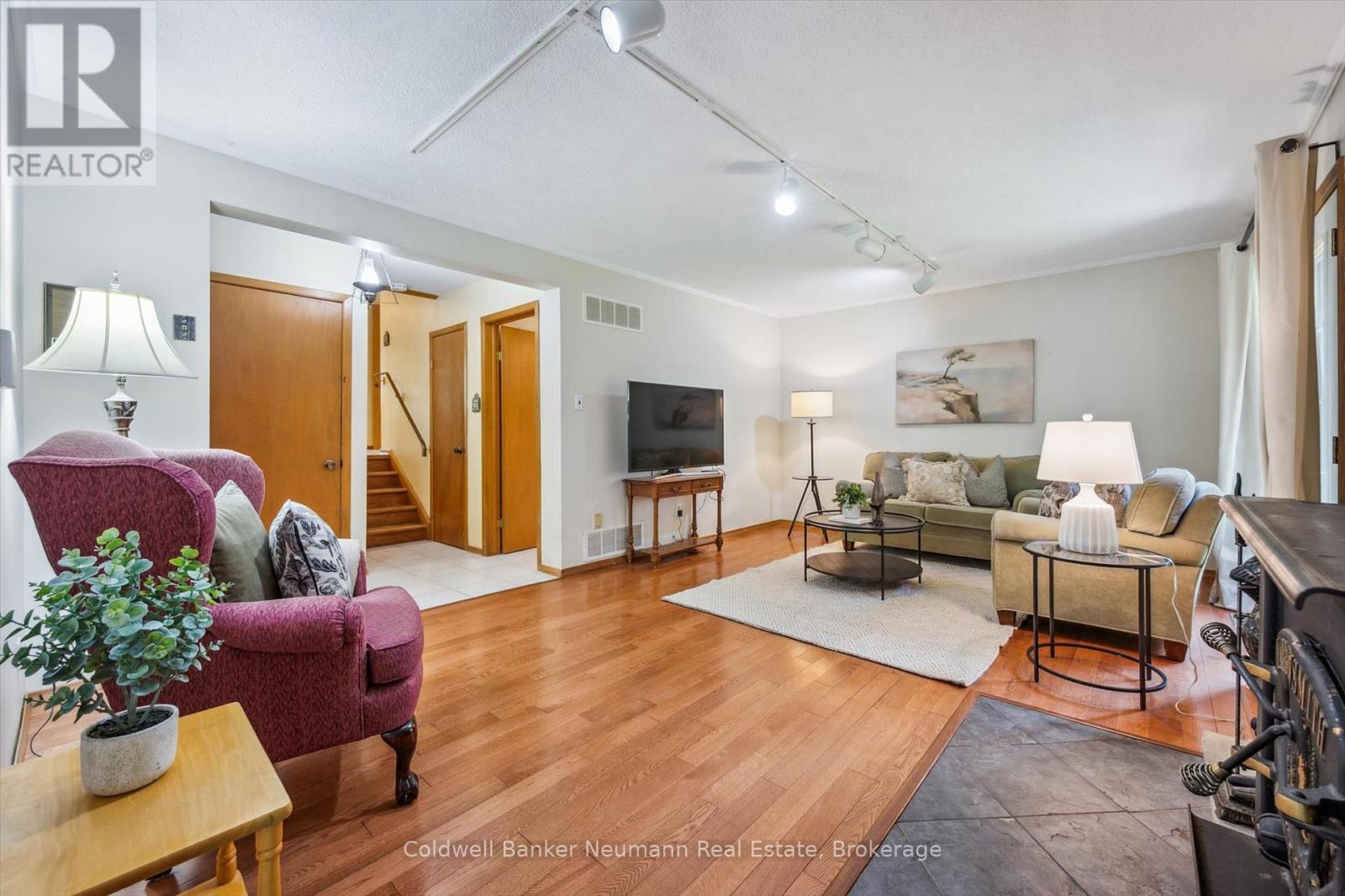 35 Rickson Avenue, Guelph, Ontario  N1G 2W9 - Photo 24 - X12215004