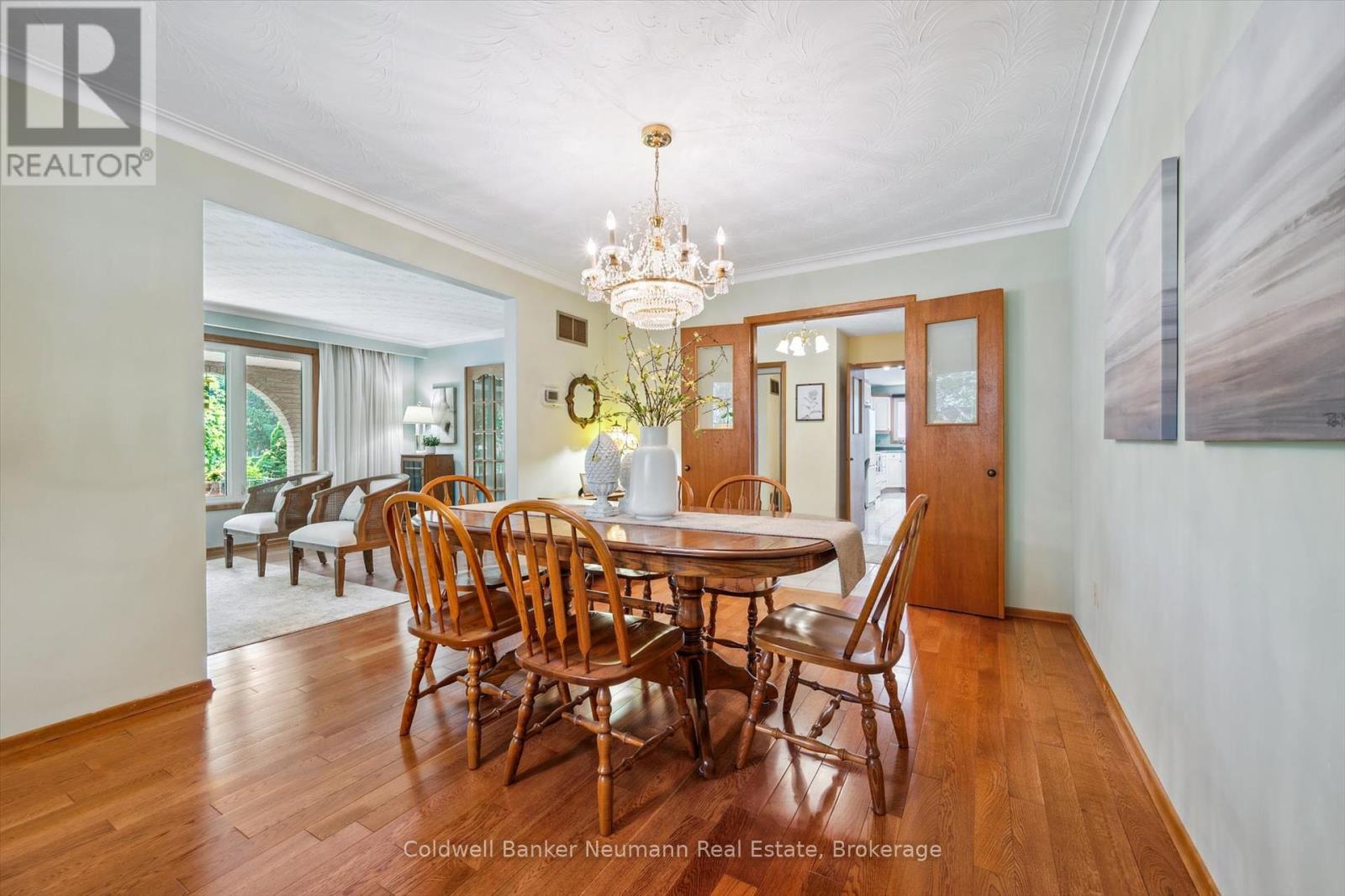 35 Rickson Avenue, Guelph, Ontario  N1G 2W9 - Photo 9 - X12215004