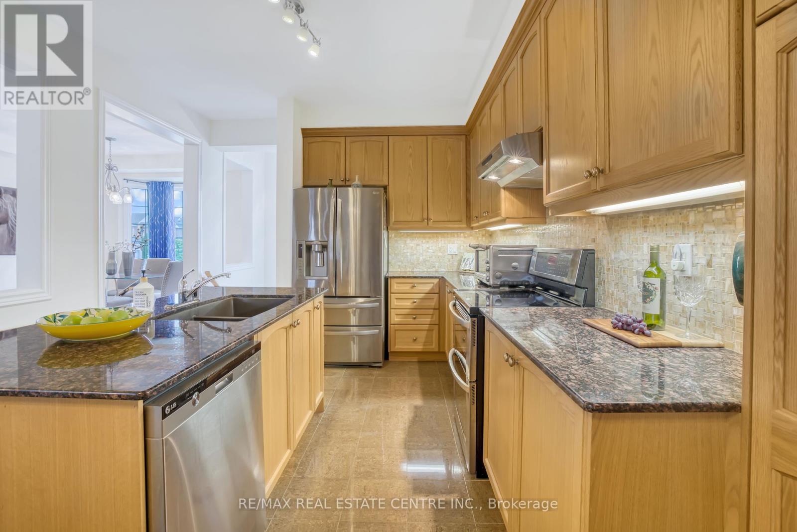 22 Jocada Court, Richmond Hill (Oak Ridges), Ontario  L4E 0Z5 - Photo 15 - N12212719