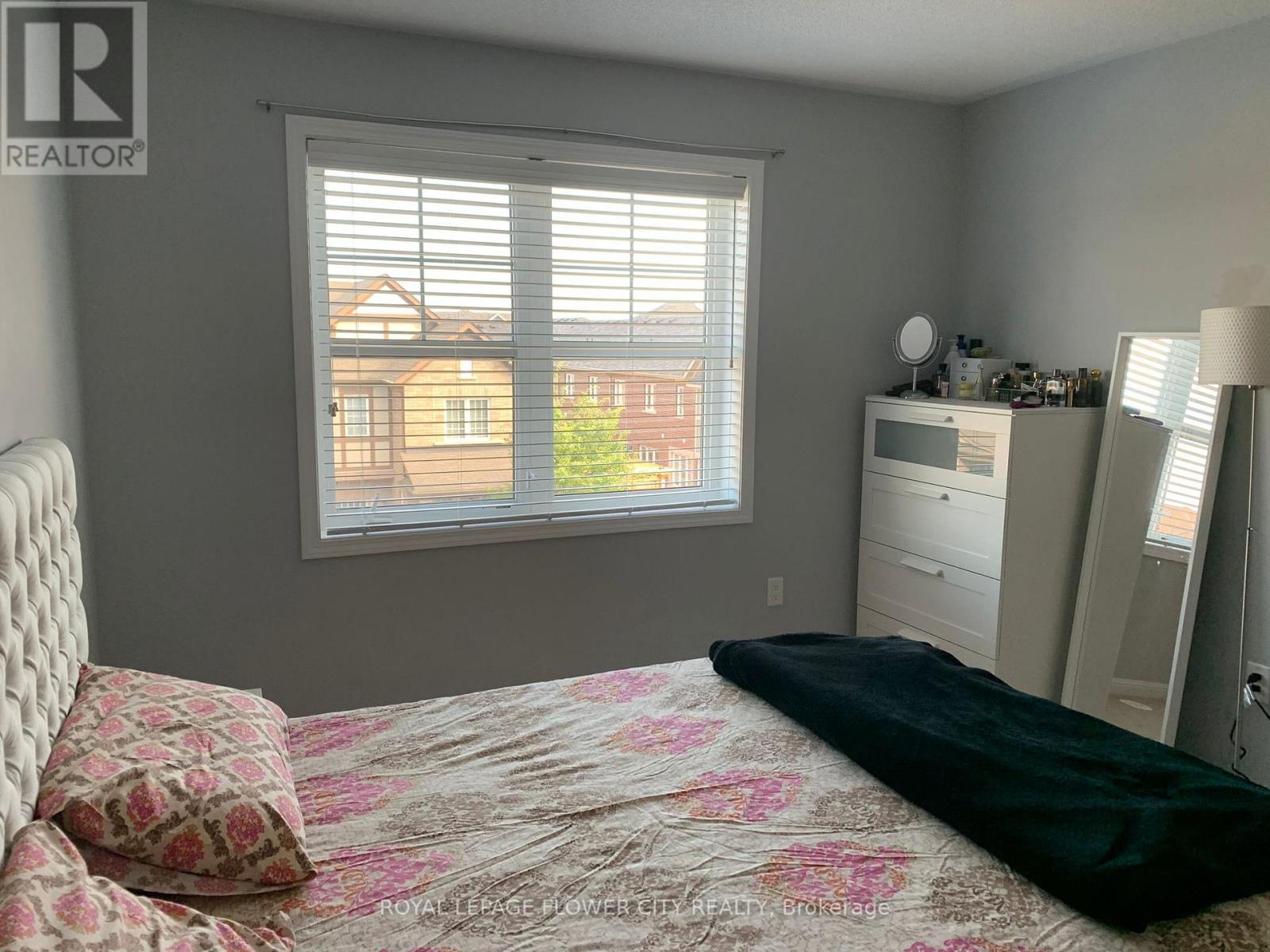 29 Reichert Court, Milton, Ontario  L9T 8R7 - Photo 8 - W12187570