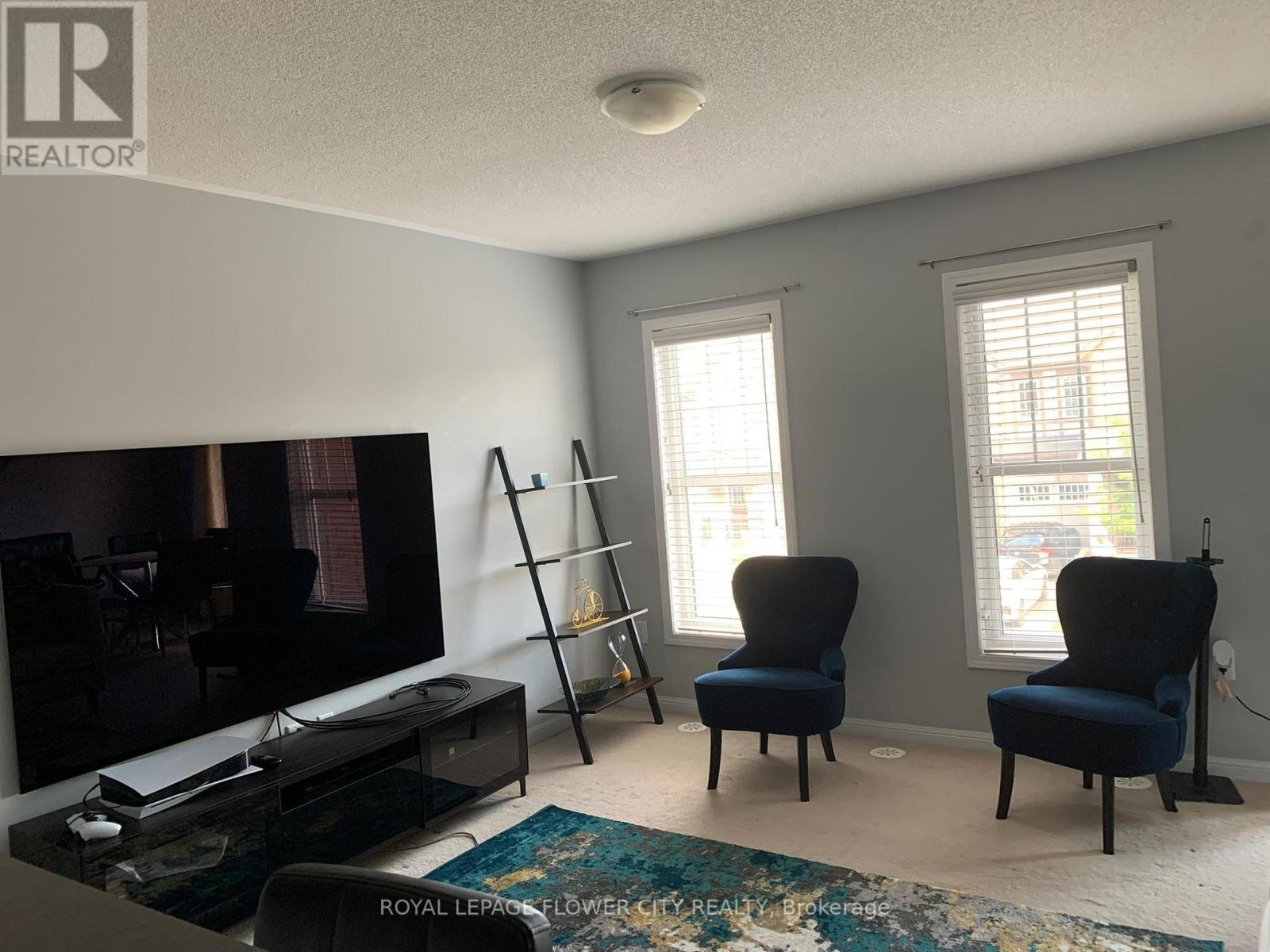 29 Reichert Court, Milton, Ontario  L9T 8R7 - Photo 6 - W12187570
