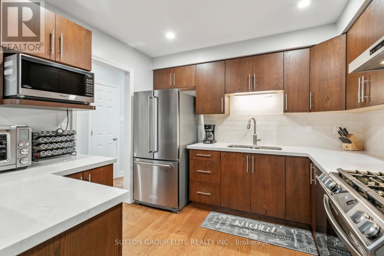 193 Ashridge Place, Mississauga, Ontario  L4Z 1K6 - Photo 12 - W12202039