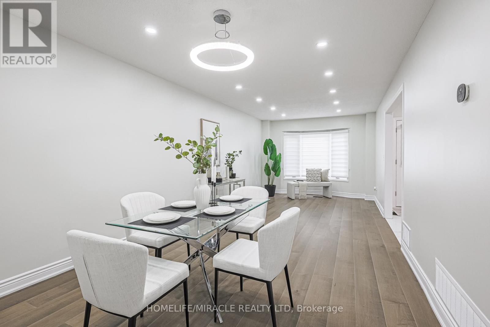 3 Hawkway Court, Brampton (Fletcher's West), Ontario  L6Y 4K7 - Photo 13 - W12212807