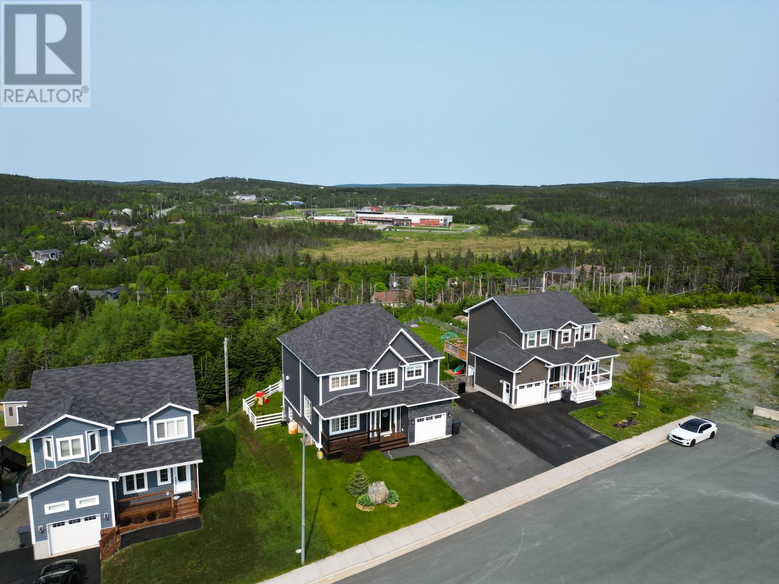 Property at 29 Megan Ridge Drive image 3