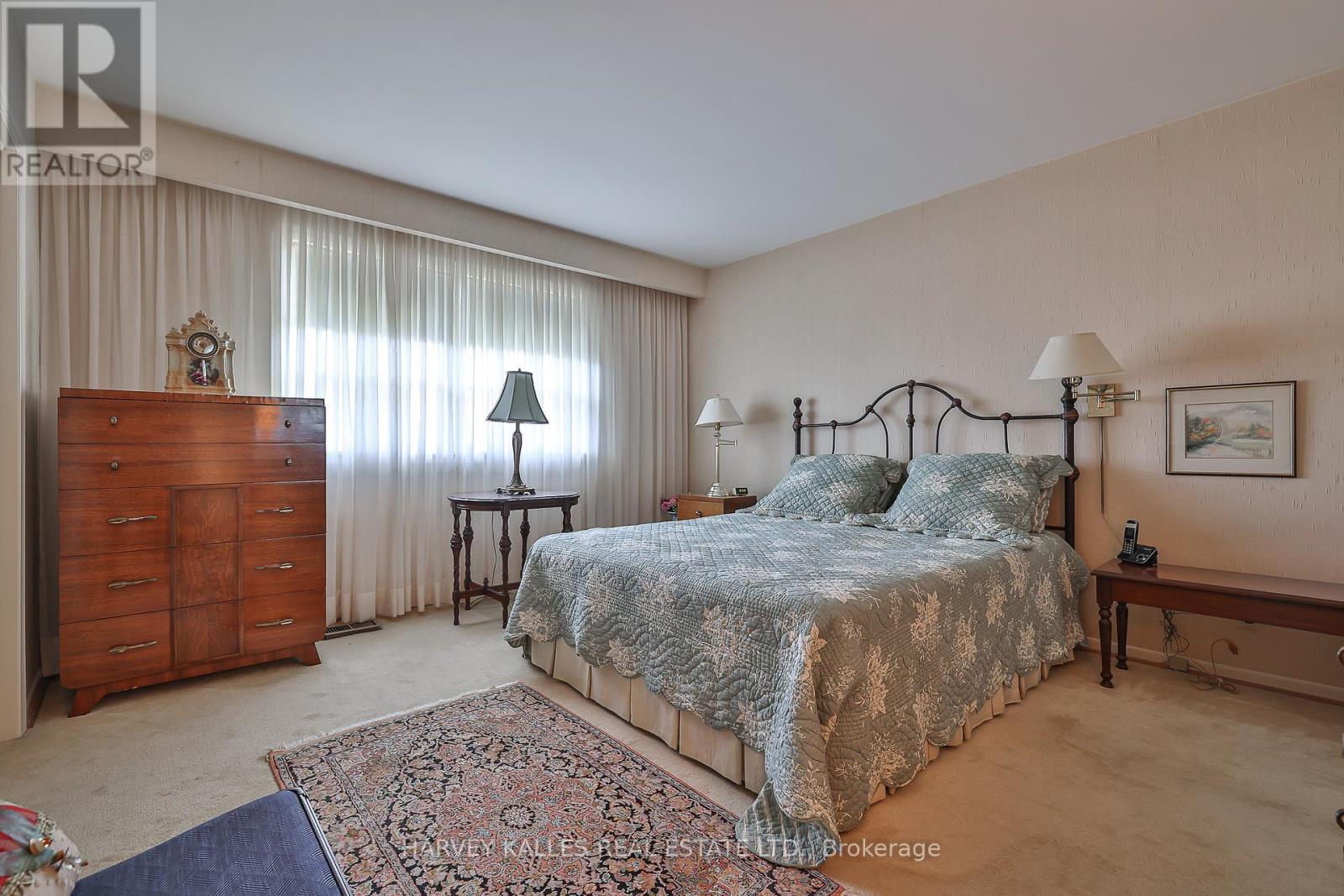 140 Fenn Avenue, Toronto, Ontario  M2P 1X6 - Photo 11 - C12214992