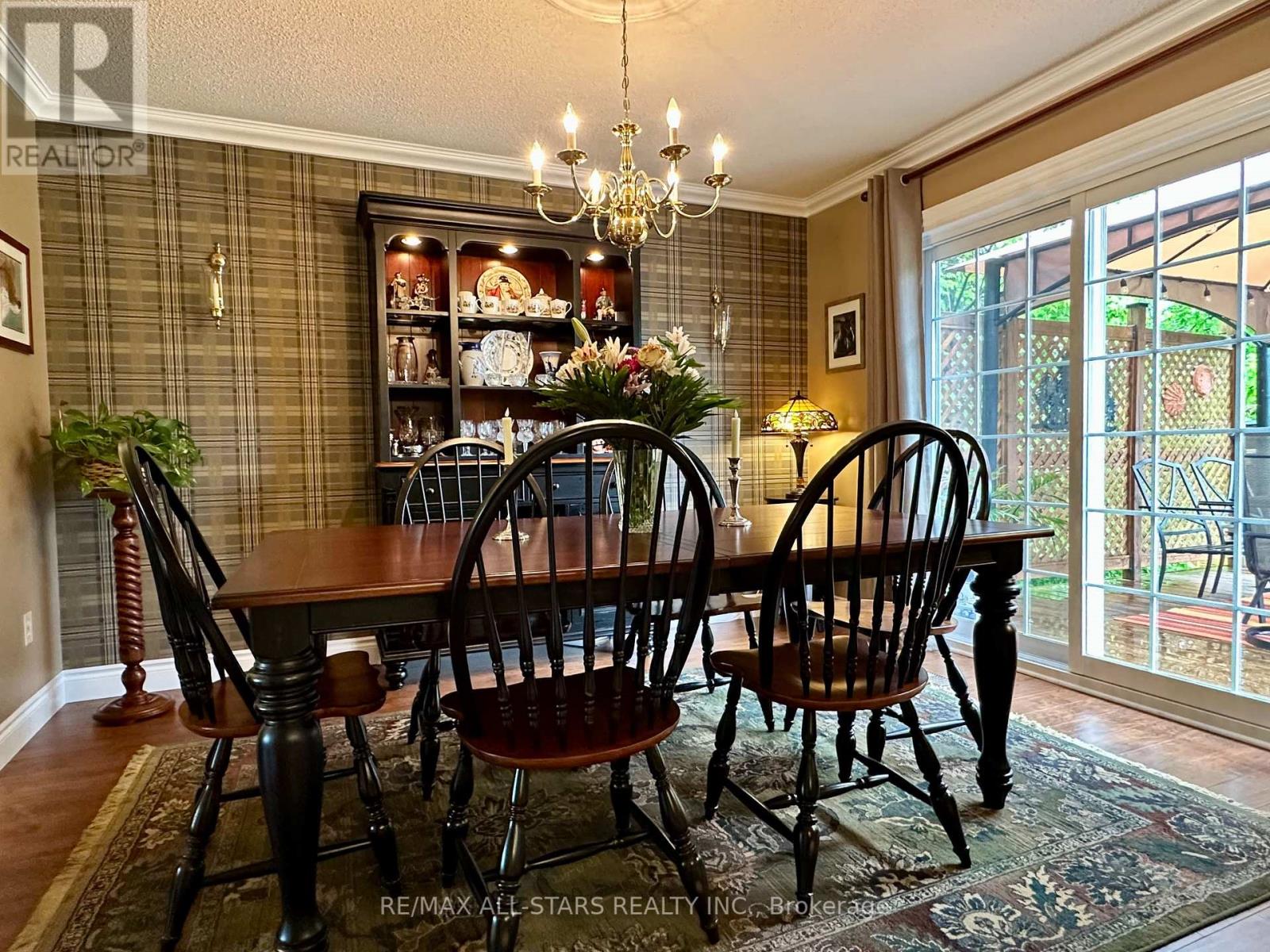 243 West Street, Kawartha Lakes, Ontario  K0M 1A0 - Photo 11 - X12182400