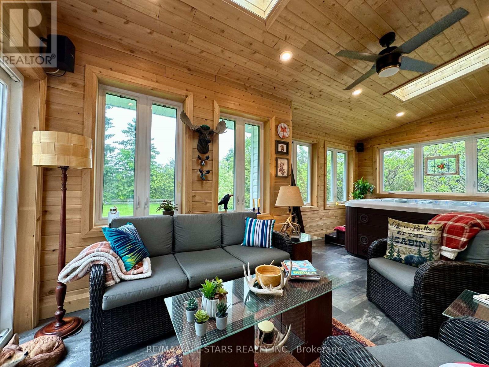243 West Street, Kawartha Lakes, Ontario  K0M 1A0 - Photo 37 - X12182400