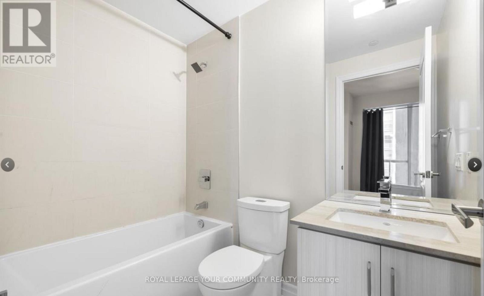 320 - 9075 Jane Street, Vaughan, Ontario  L5K 0L7 - Photo 9 - N12214990