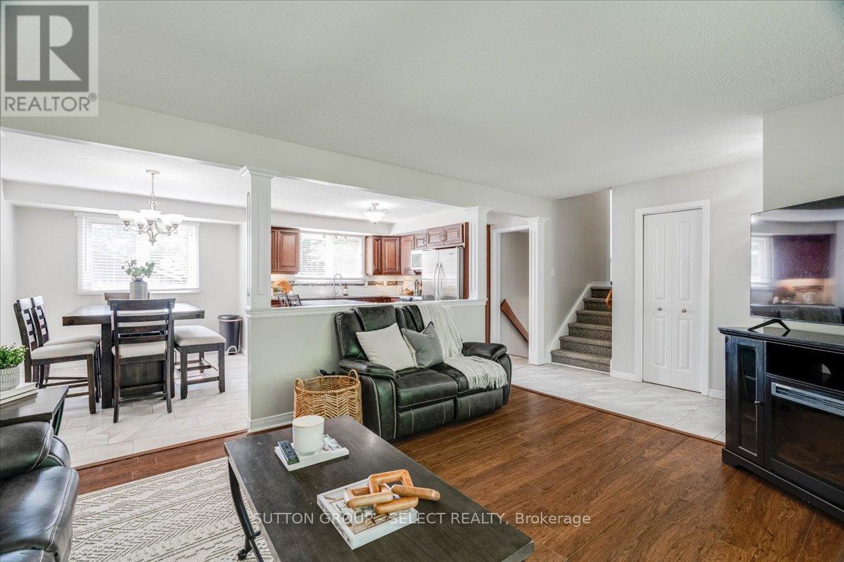 Photo 23 of 48 for 92 Ebury Crescent