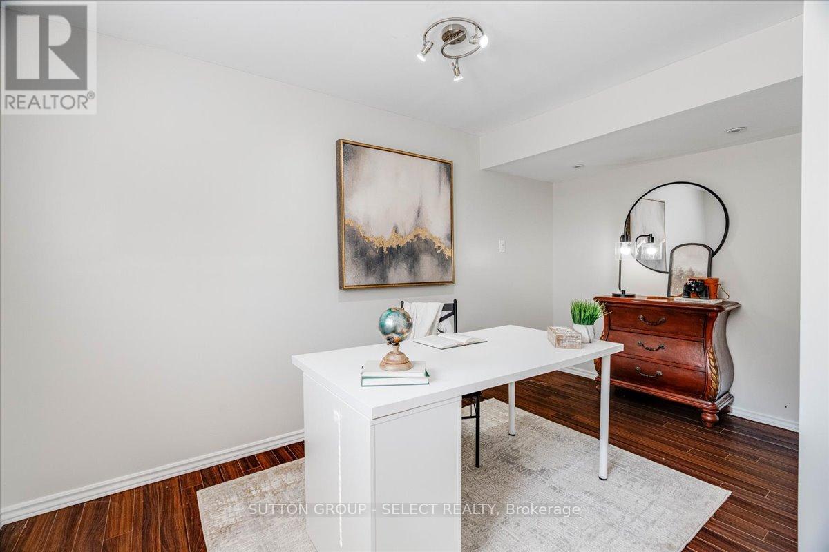 Photo 31 of 48 for 92 Ebury Crescent