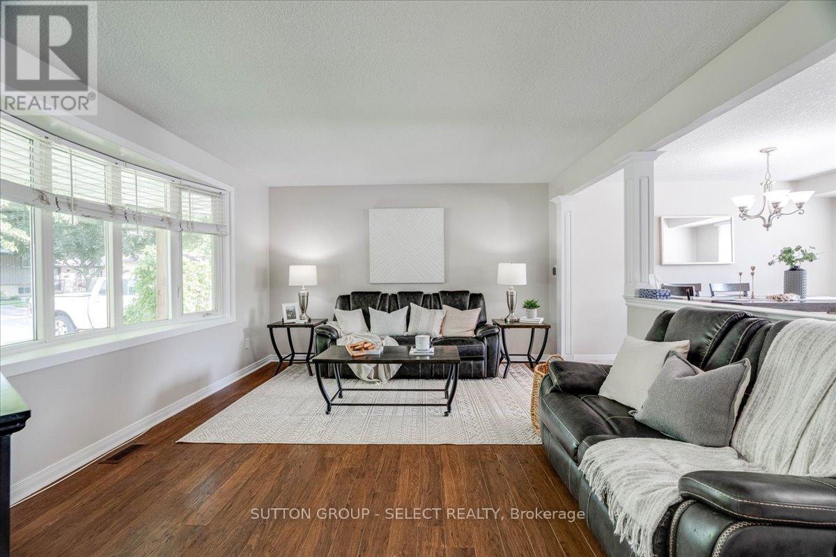 Photo 6 of 48 for 92 Ebury Crescent