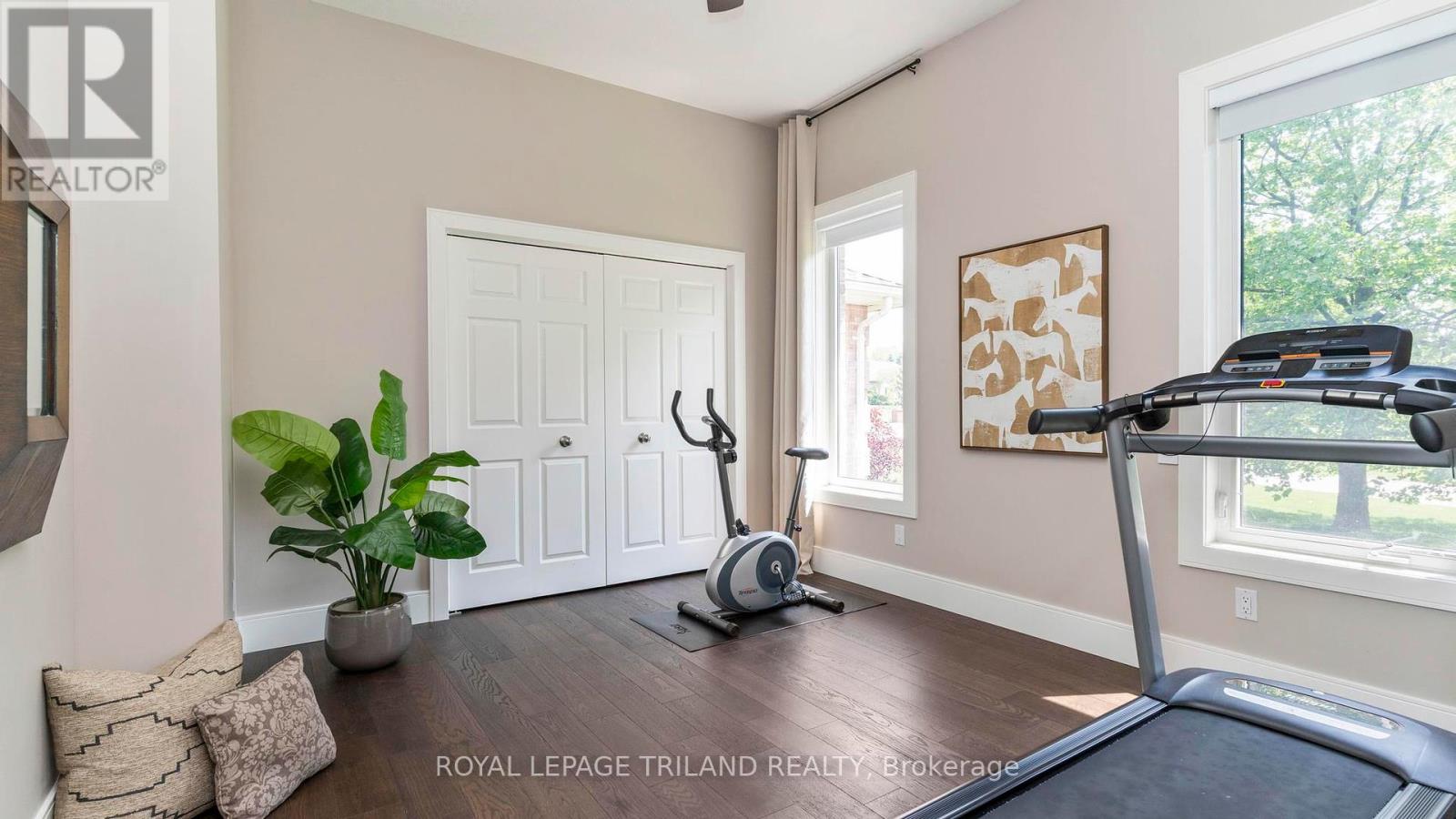 42707 Meadow Wood Lane, Central Elgin, Ontario  N0L 2L0 - Photo 17 - X12215118