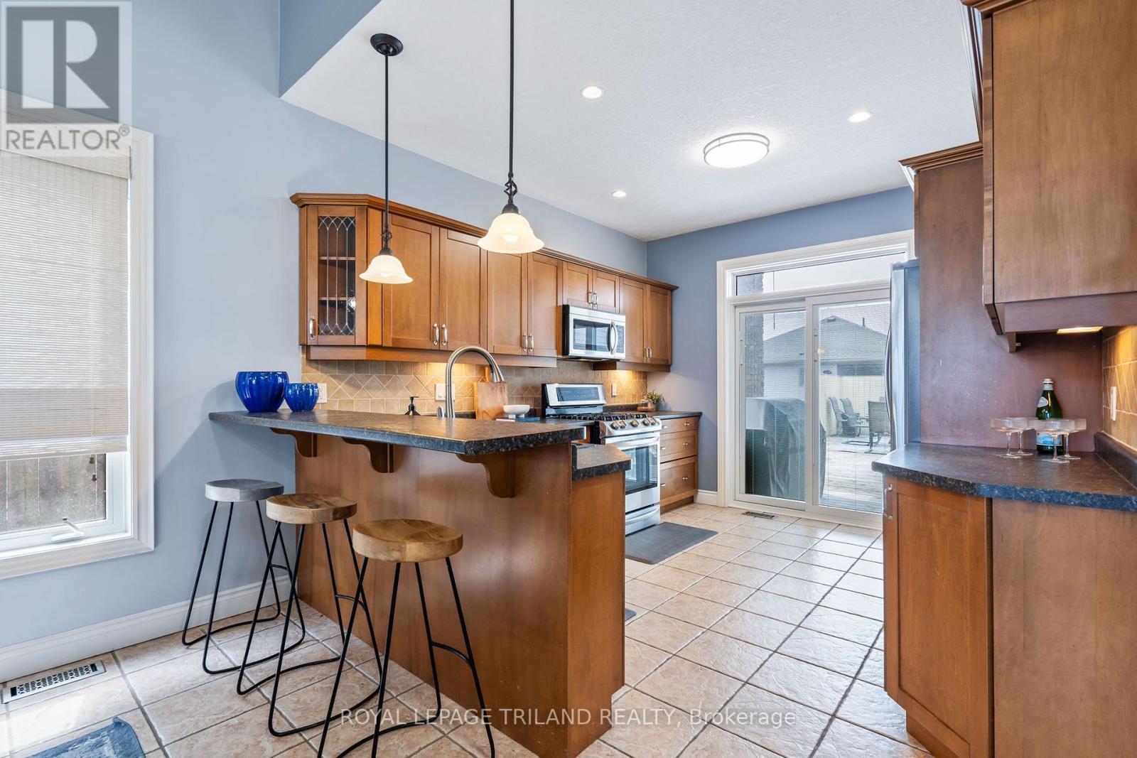 30 Hagerman Crescent, St. Thomas, Ontario  N5R 6K2 - Photo 13 - X12215170