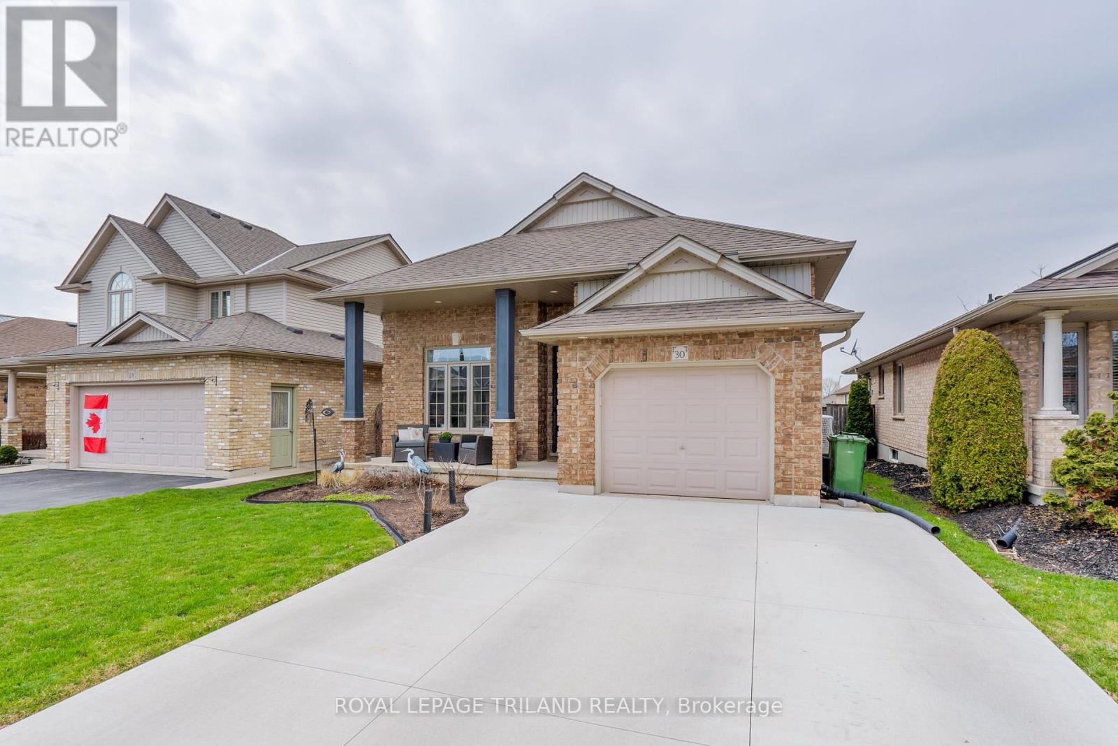 30 Hagerman Crescent, St. Thomas, Ontario  N5R 6K2 - Photo 3 - X12215170