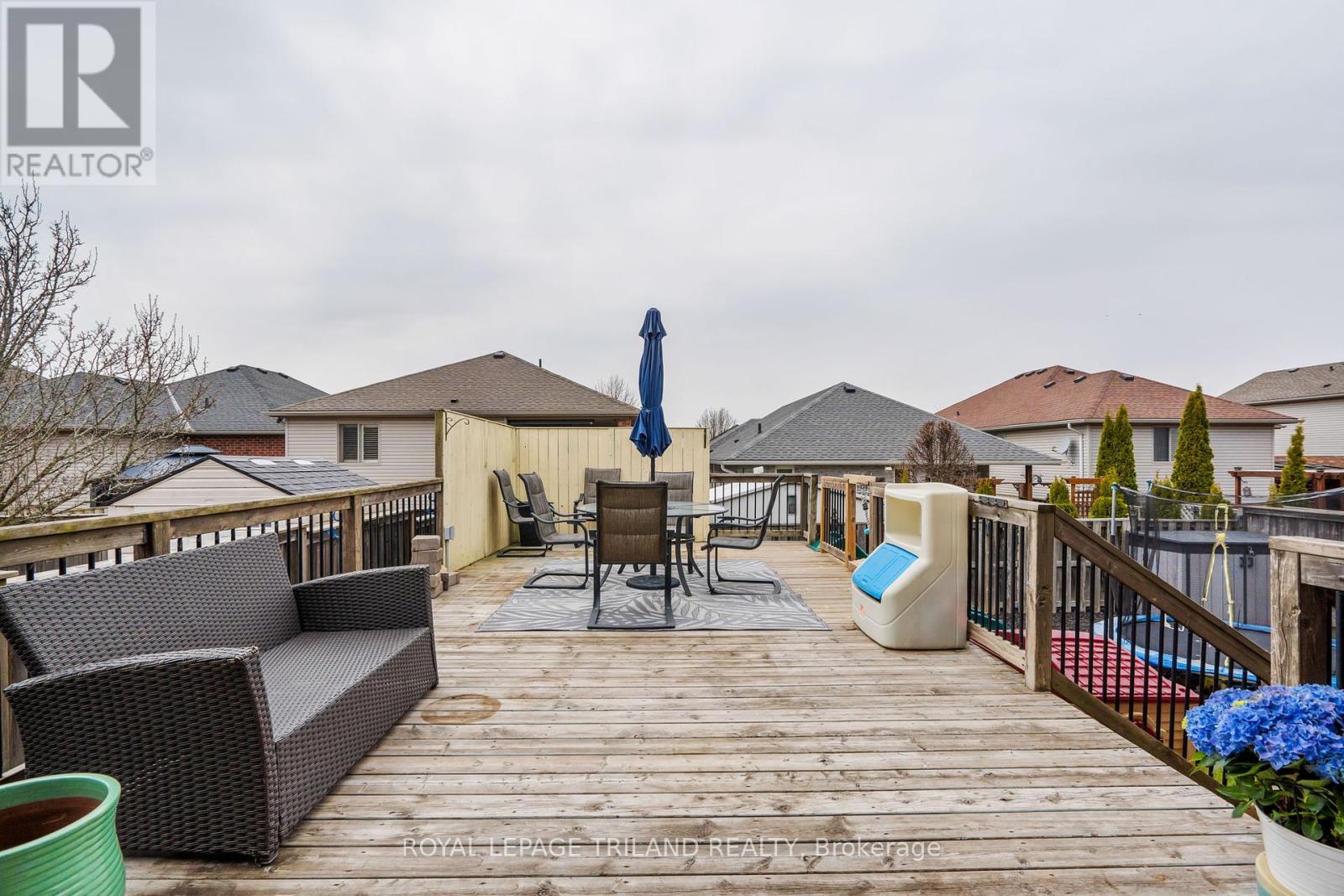 30 Hagerman Crescent, St. Thomas, Ontario  N5R 6K2 - Photo 39 - X12215170