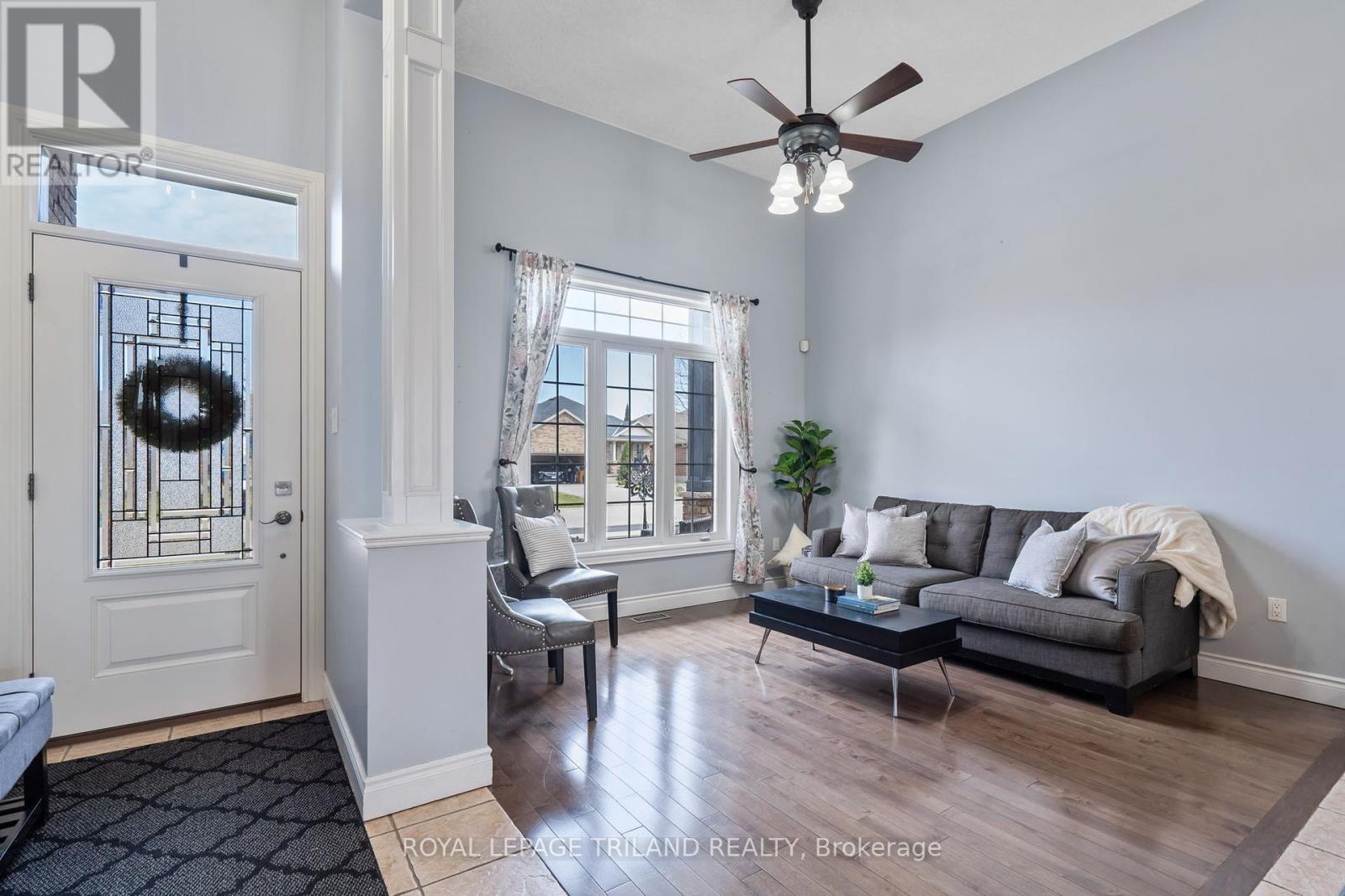 30 Hagerman Crescent, St. Thomas, Ontario  N5R 6K2 - Photo 5 - X12215170