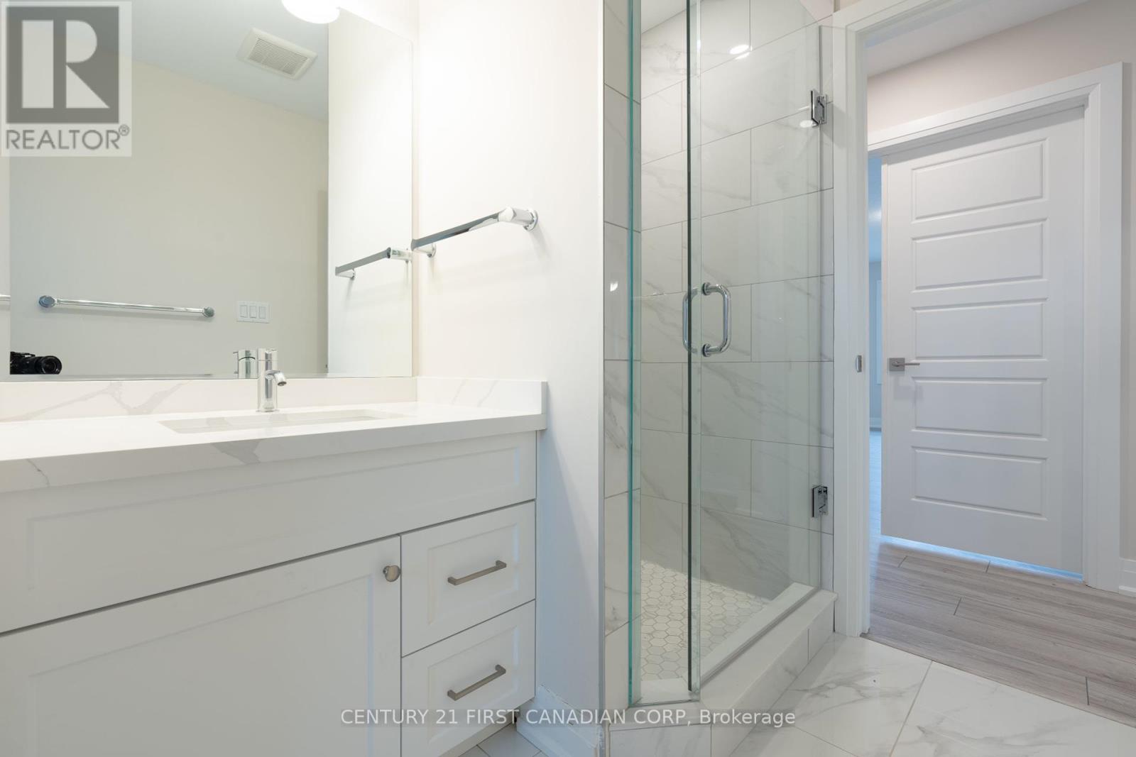 241 Leitch Street, Dutton/dunwich, Ontario  N0L 1J0 - Photo 26 - X12215176