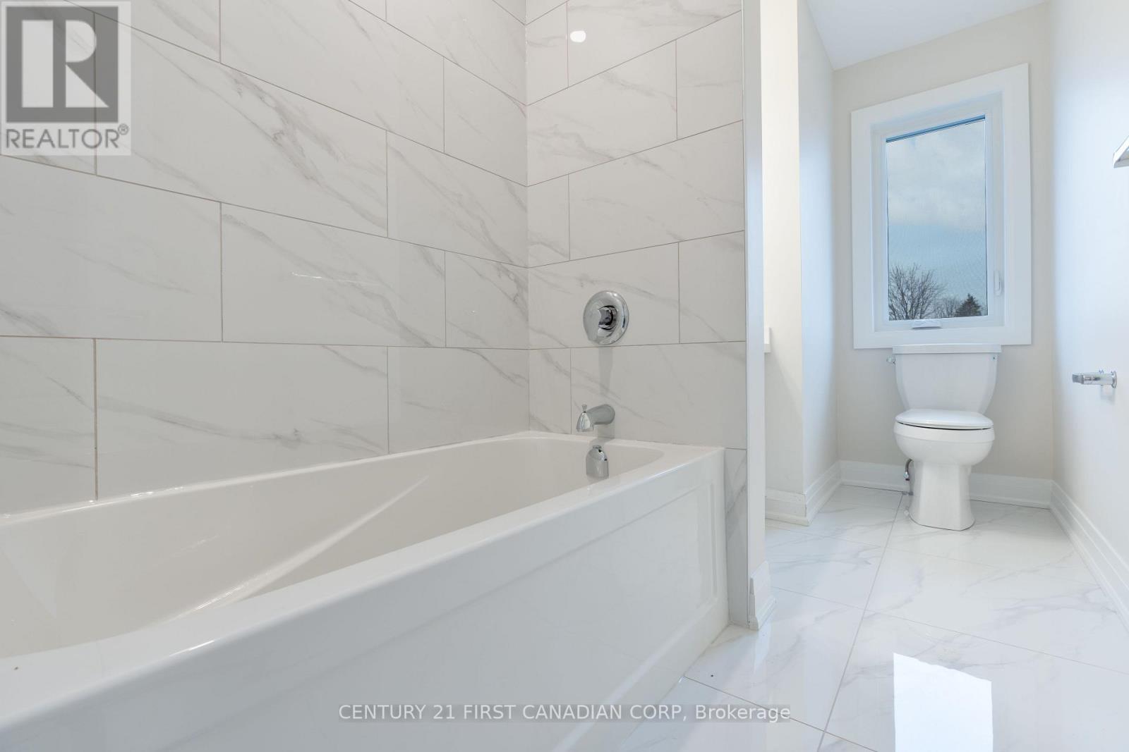 241 Leitch Street, Dutton/dunwich, Ontario  N0L 1J0 - Photo 28 - X12215176