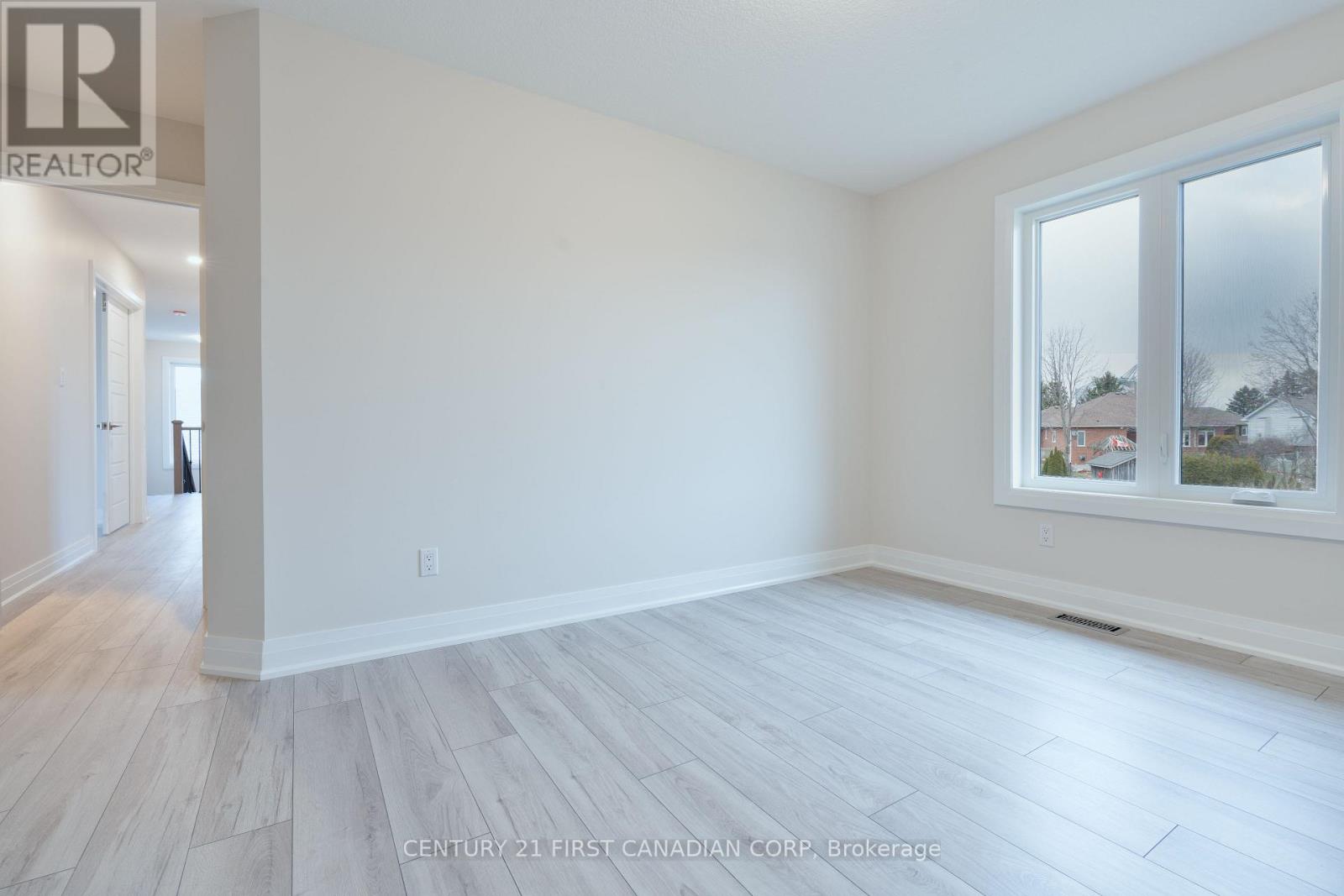 241 Leitch Street, Dutton/dunwich, Ontario  N0L 1J0 - Photo 36 - X12215176