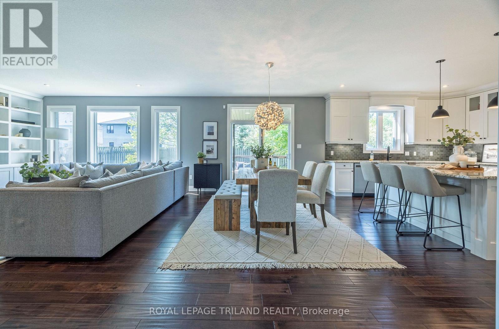 Photo 7 of 44 for 1044 Medway Park Drive