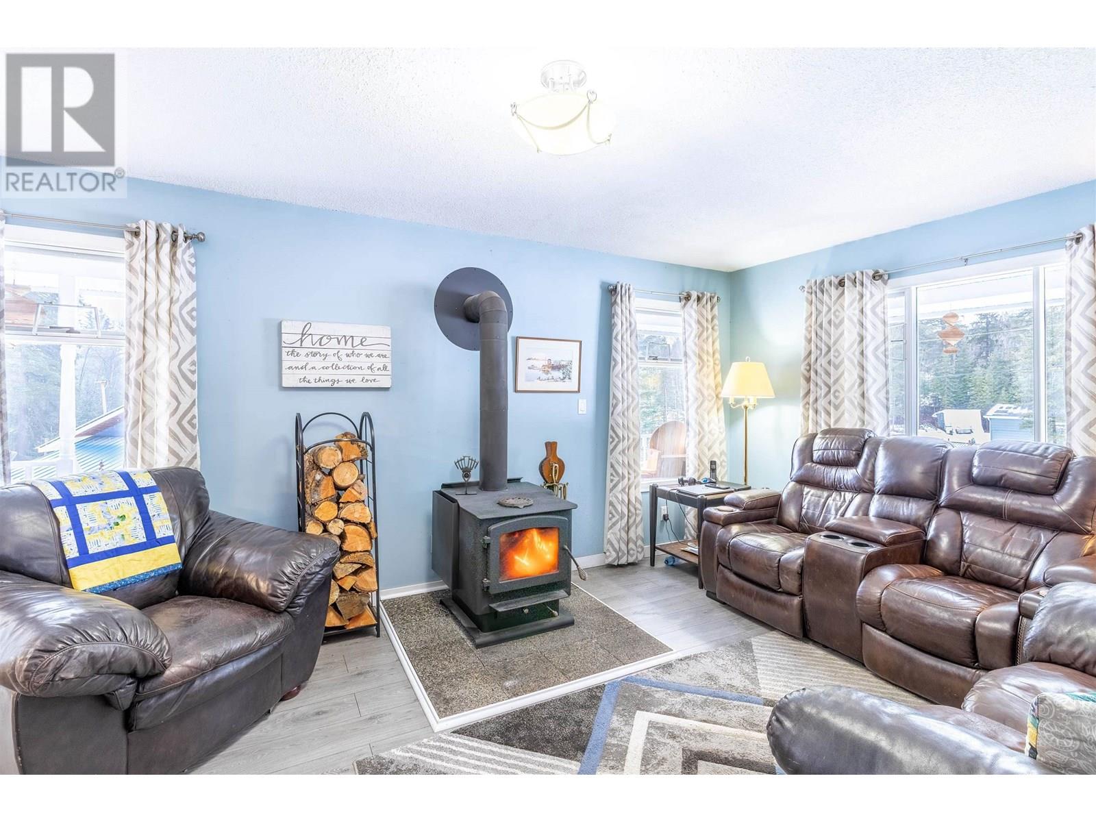 4315 Rainbow Drive, Canim Lake, British Columbia  V0K 1J0 - Photo 4 - R3014703