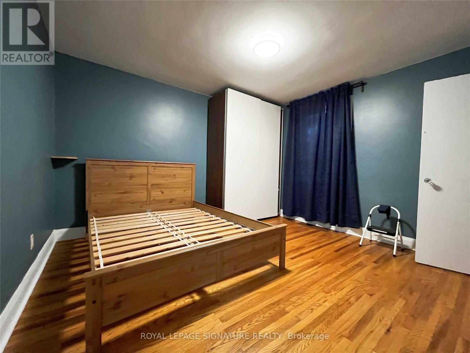 142 Simpson Avenue, Toronto, Ontario  M8Z 1E3 - Photo 7 - W12214970