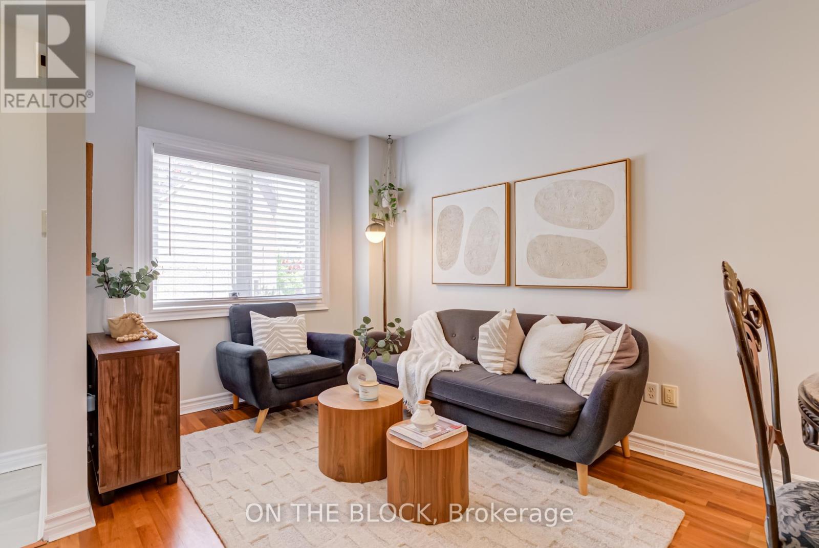 4 - 224 ROSEMOUNT AVENUE, Toronto, Ontario