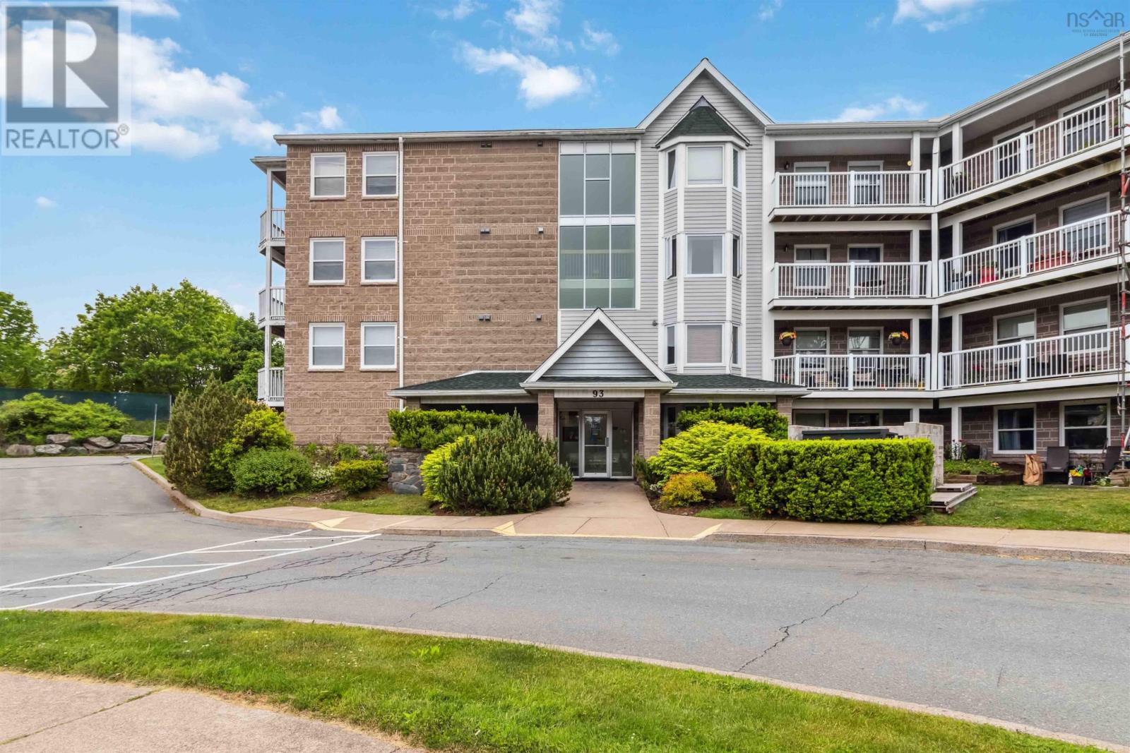 312 93 Kearney Lake Road, Clayton Park, Nova Scotia  B3M 4E7 - Photo 1 - 202514356