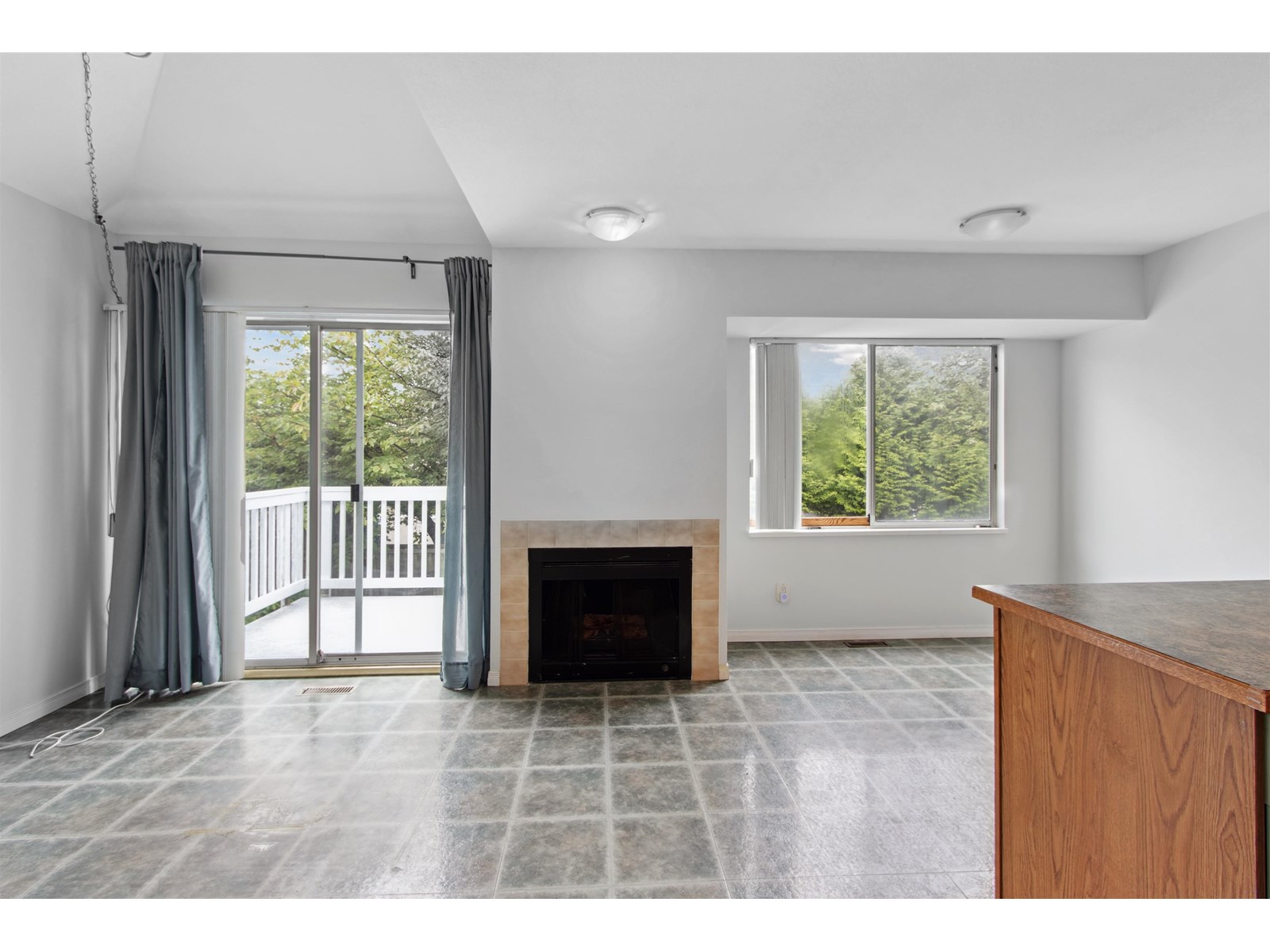 13 15550 89 Avenue, Surrey, British Columbia  V3R 1N1 - Photo 6 - R3009779
