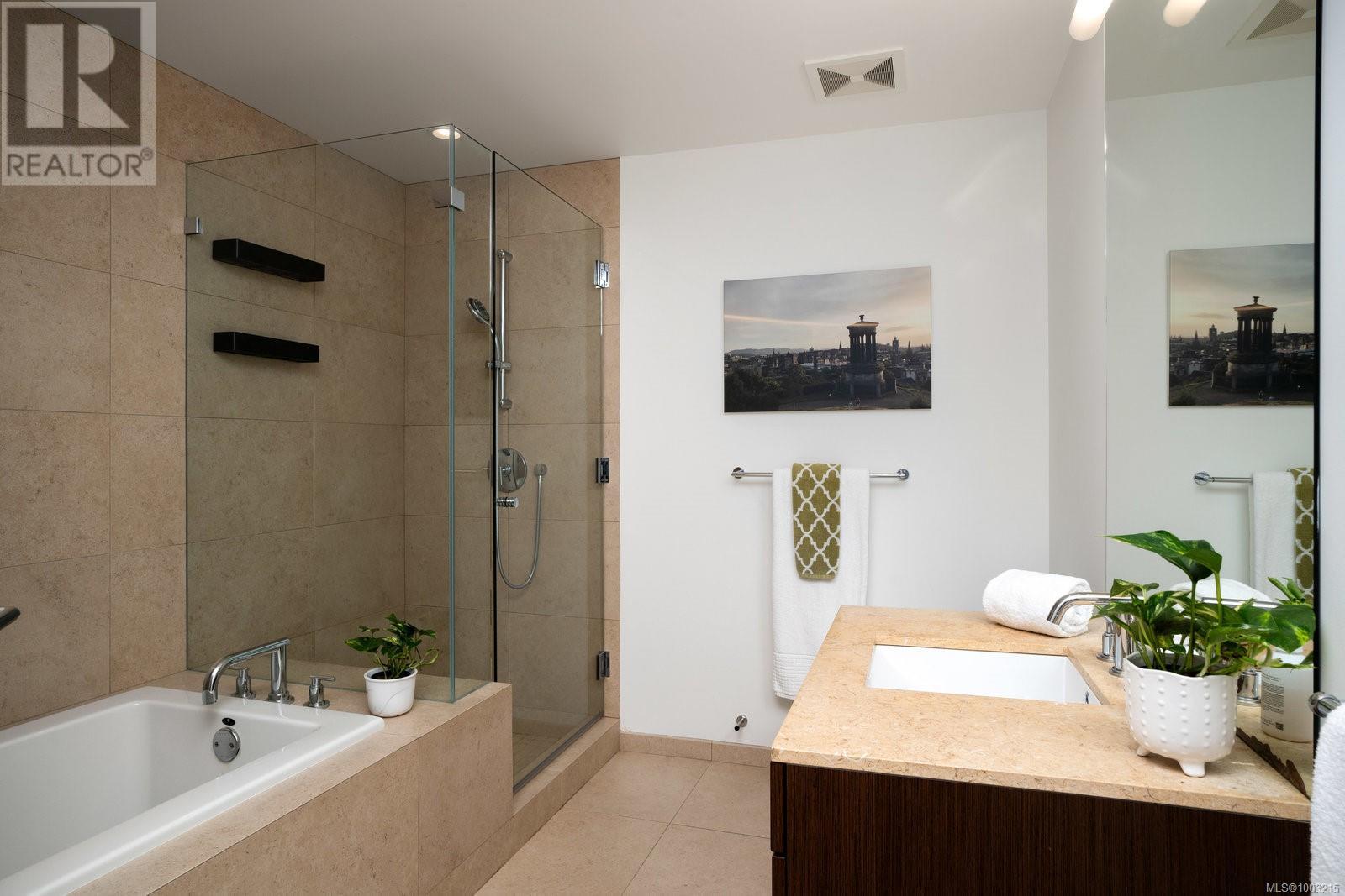 414 100 Saghalie Rd, Victoria, British Columbia  V9A 0A1 - Photo 16 - 1003215