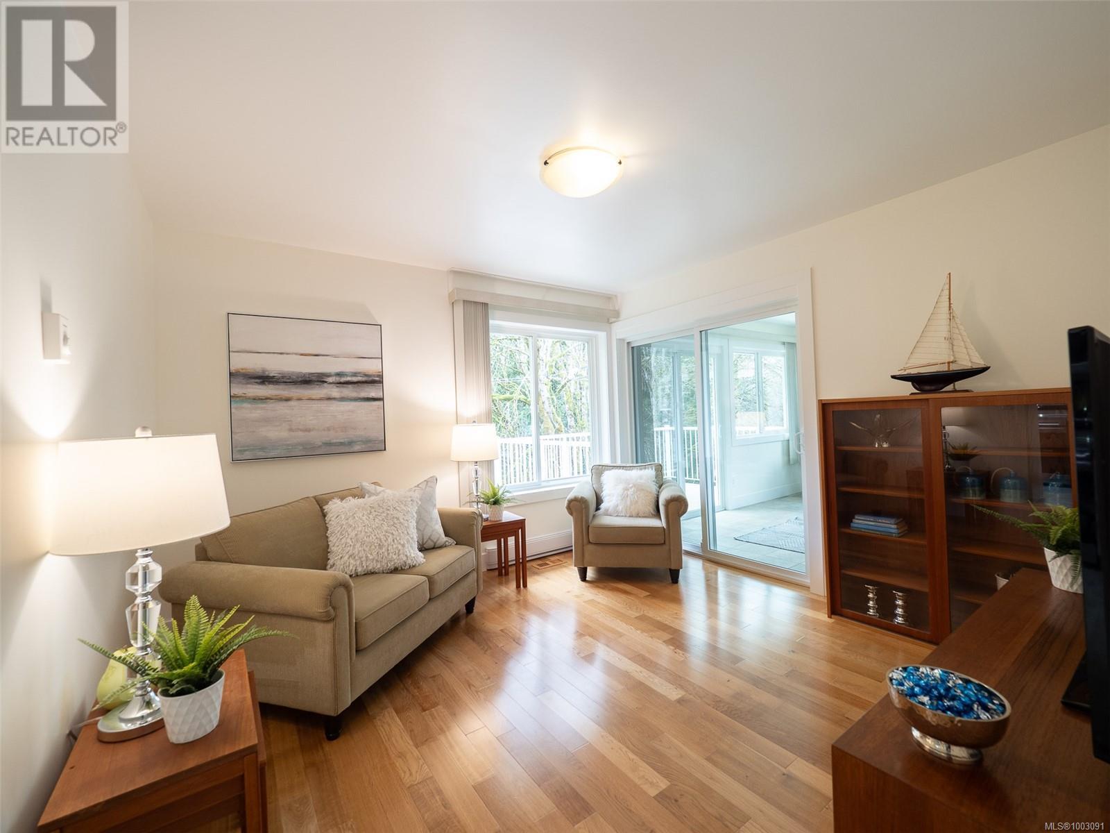 1813 Pastel Cres, Central Saanich, British Columbia  V8M 1N6 - Photo 13 - 1003091