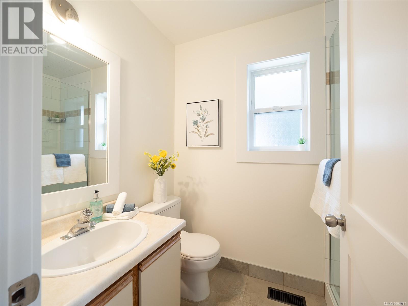 1813 Pastel Cres, Central Saanich, British Columbia  V8M 1N6 - Photo 18 - 1003091