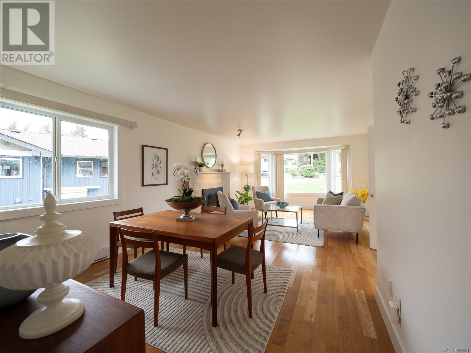 Property at 1813 Pastel Cres image 2