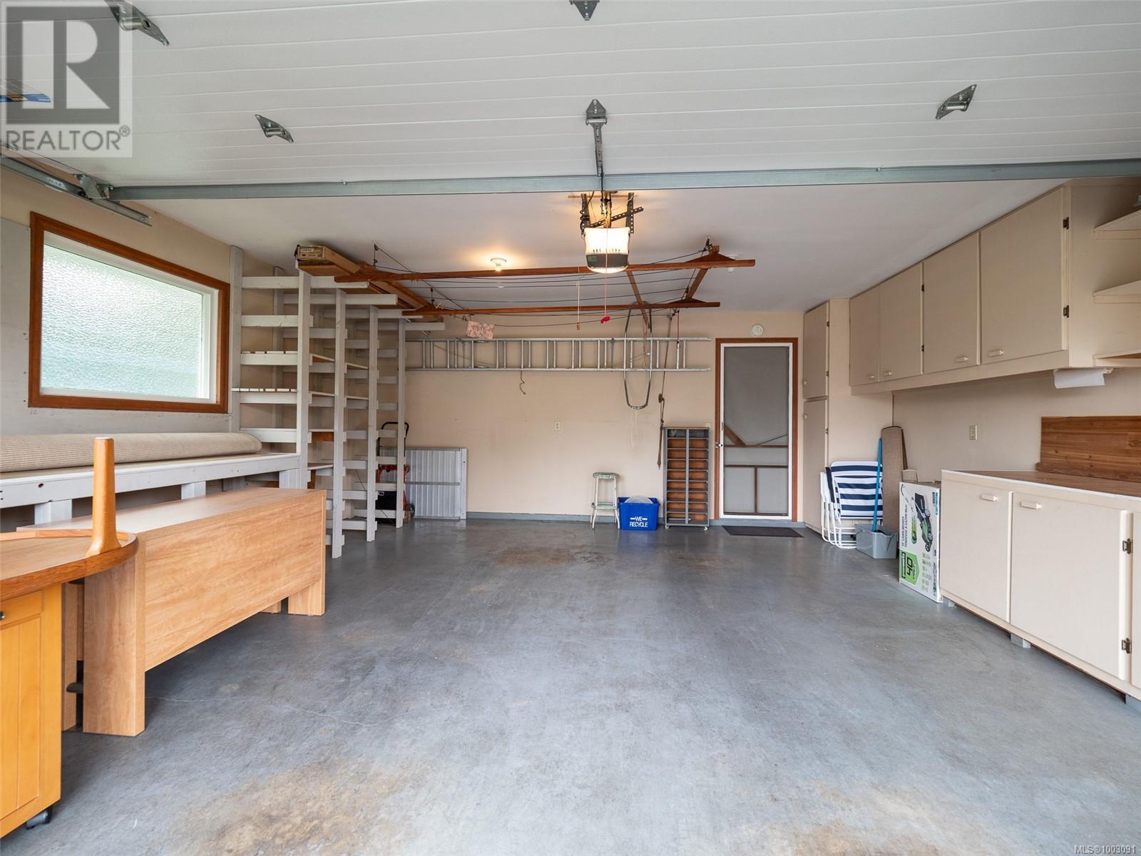1813 Pastel Cres, Central Saanich, British Columbia  V8M 1N6 - Photo 27 - 1003091