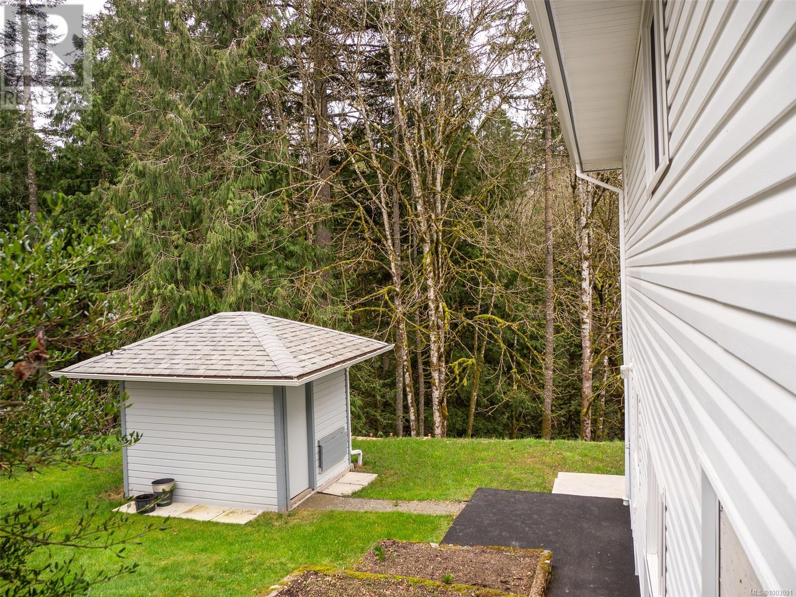 1813 Pastel Cres, Central Saanich, British Columbia  V8M 1N6 - Photo 41 - 1003091