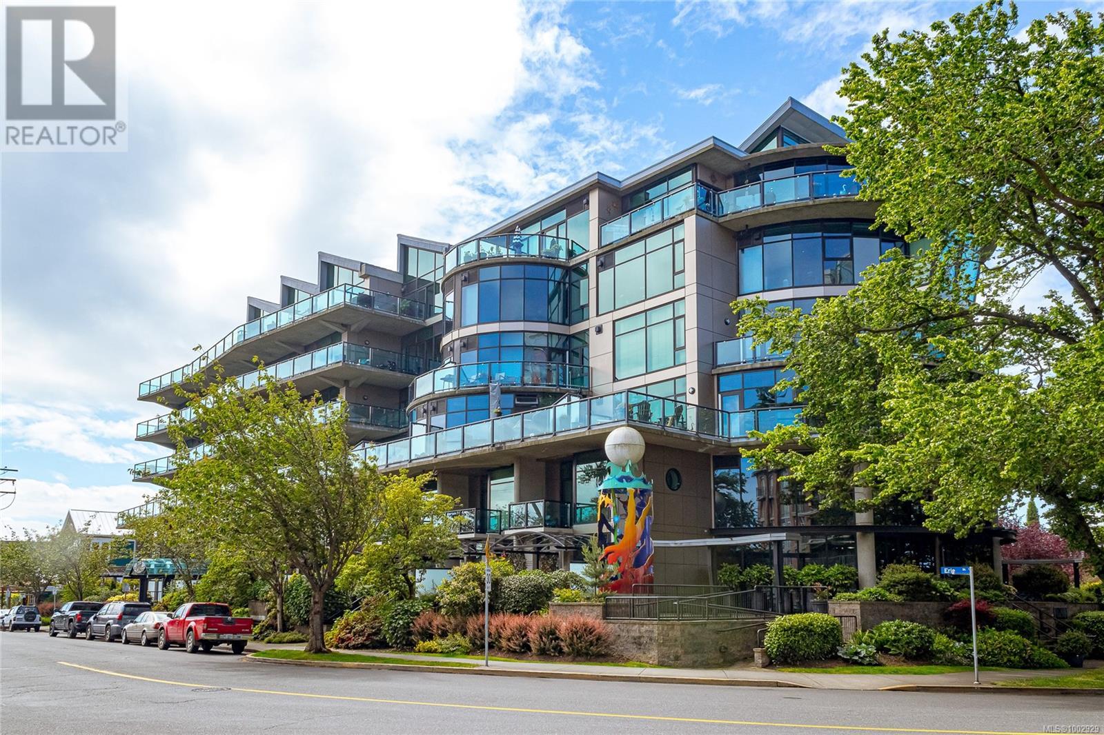 408 21 Erie St, Victoria, British Columbia